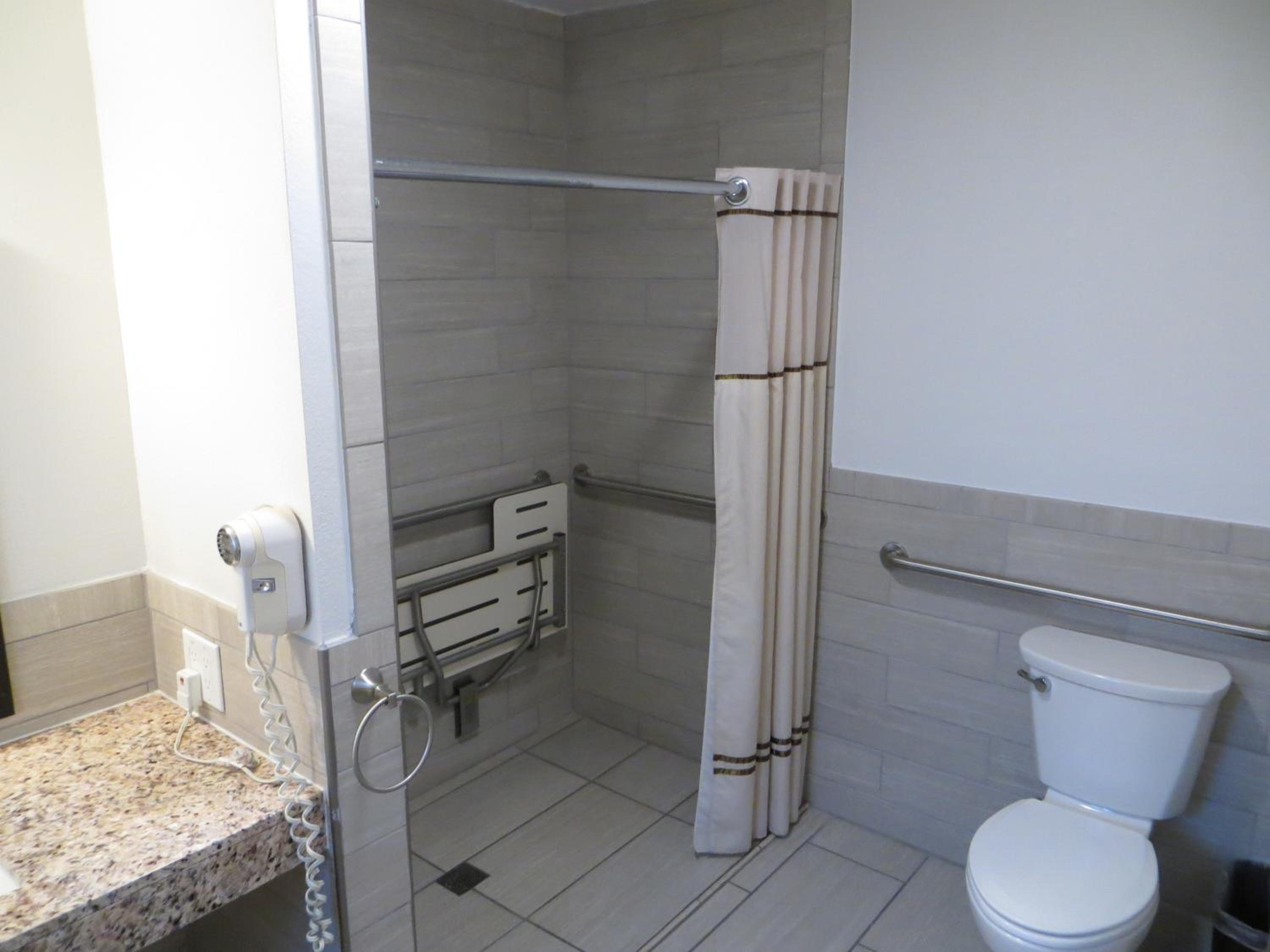 Maui Vacations - Napa Discovery Inn - Property Image 35