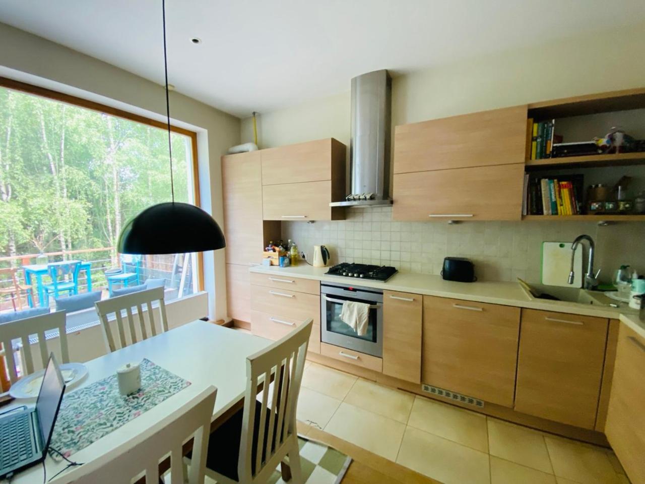 A cottage overlooking a national park view 5