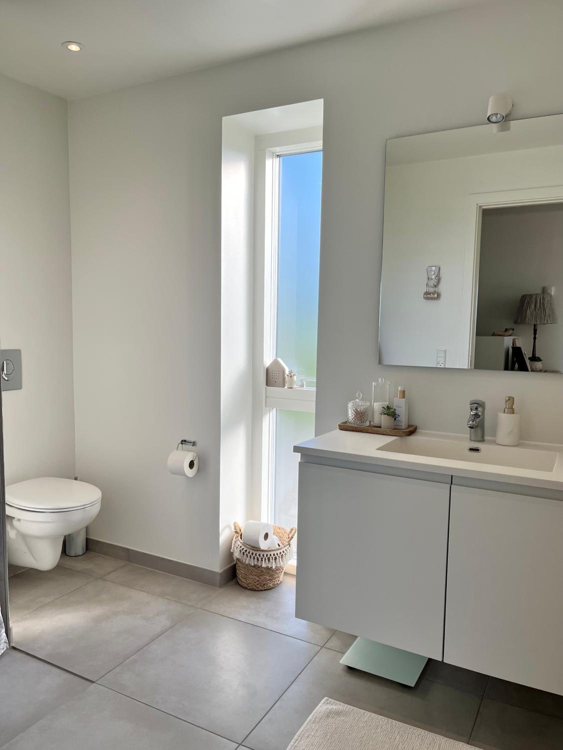 Holiday apartment with ocean view