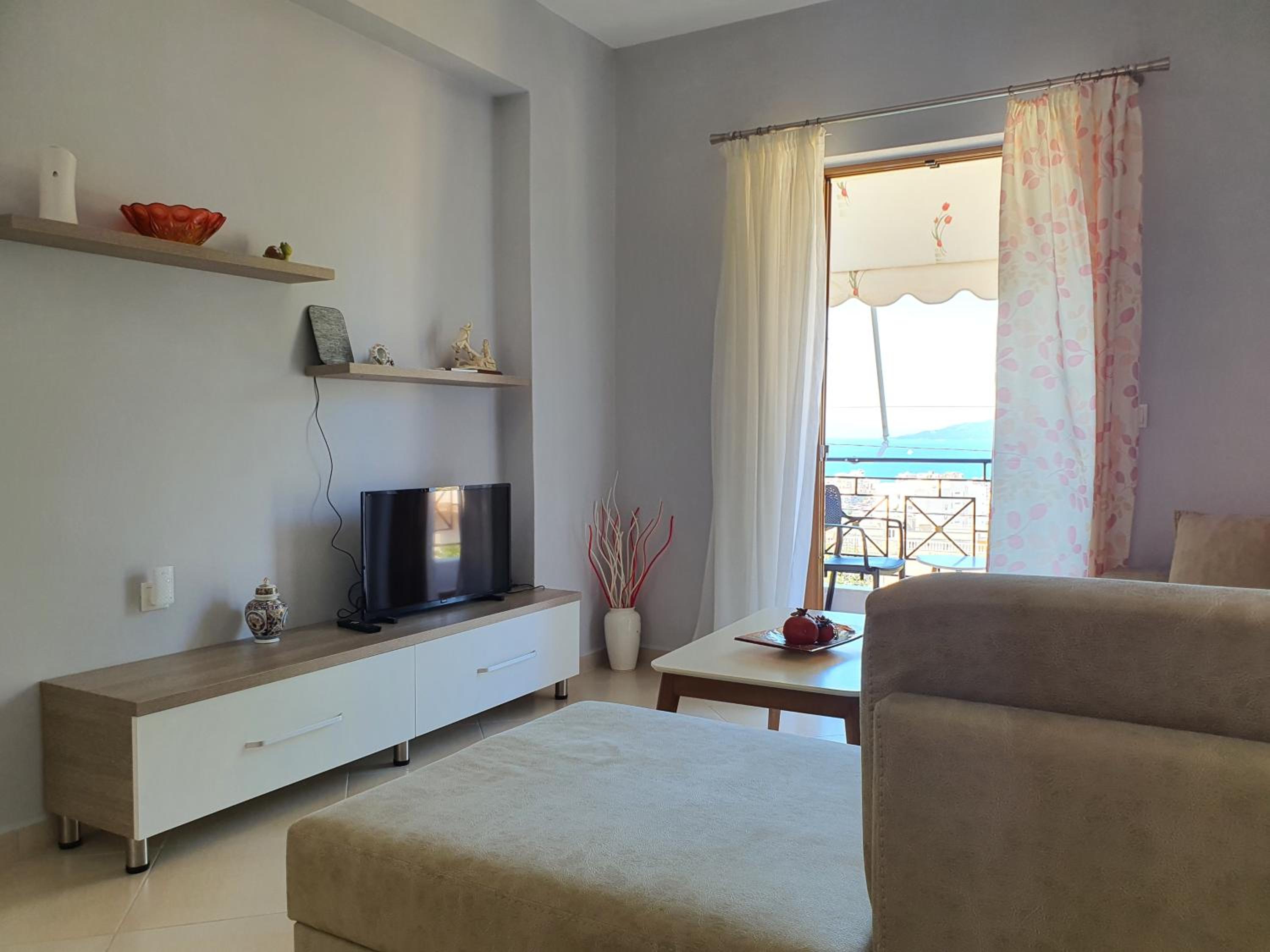 Lovely 1-bedroom rental unit with free parking on premises
