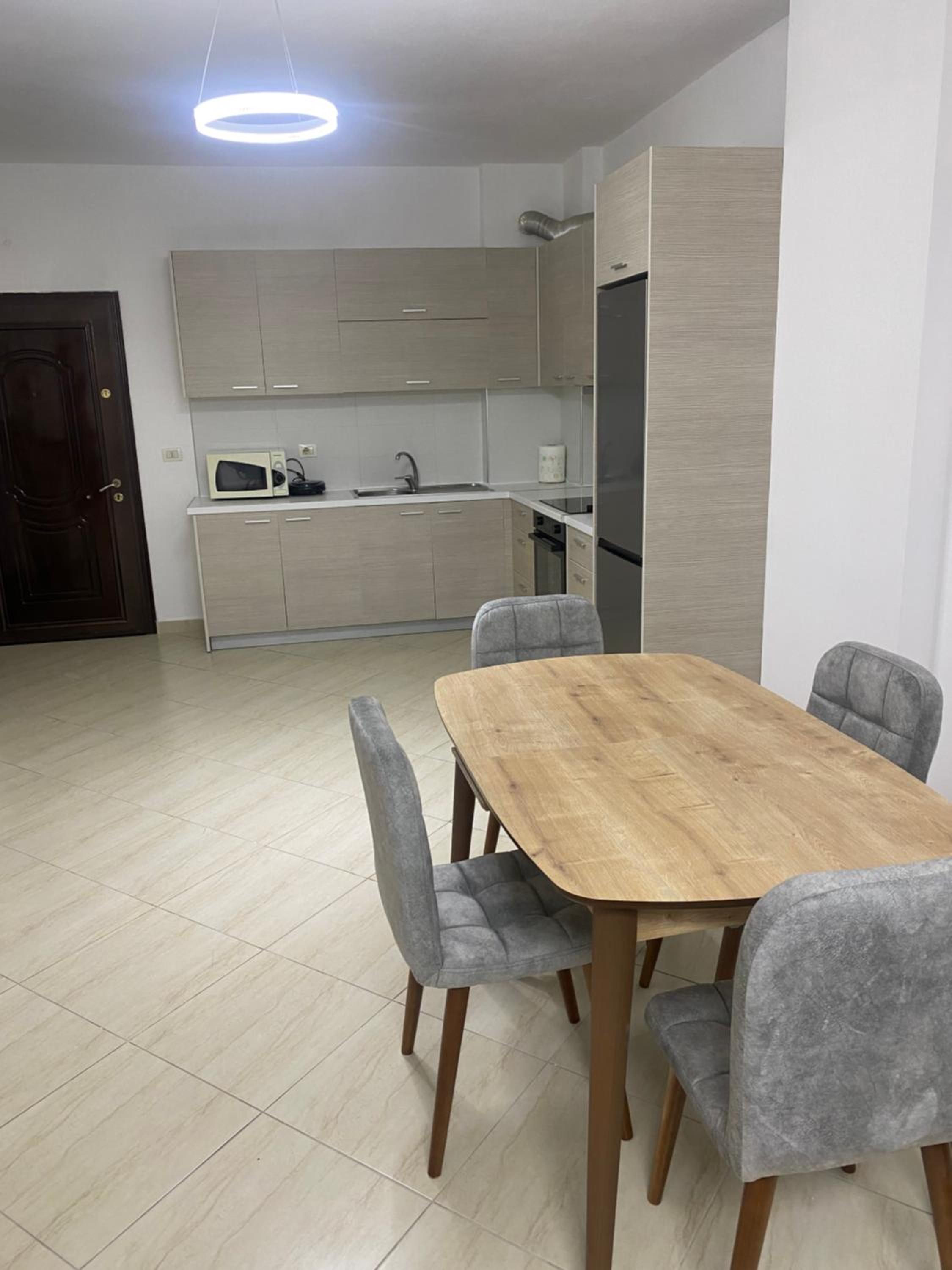 Relaxing and spacious apartment photo 3