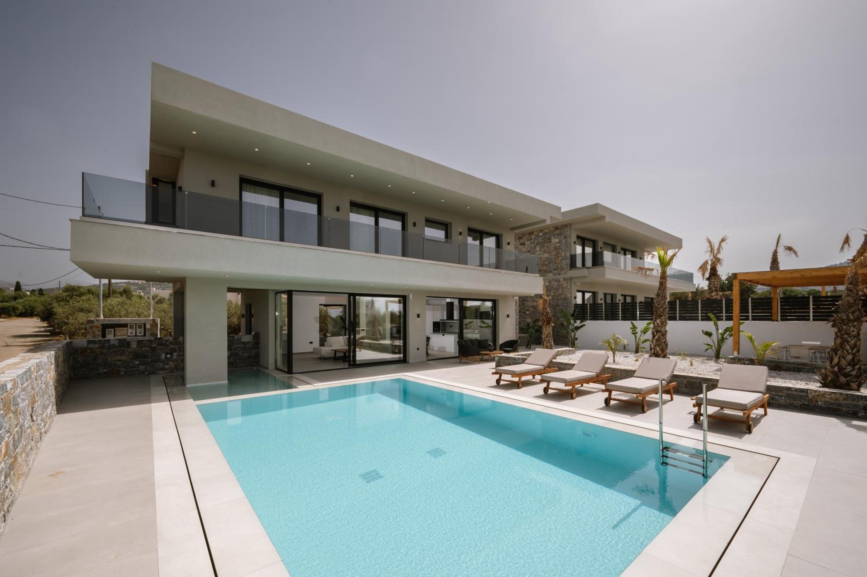 Aetheria & Aura Suites by Temma Villas