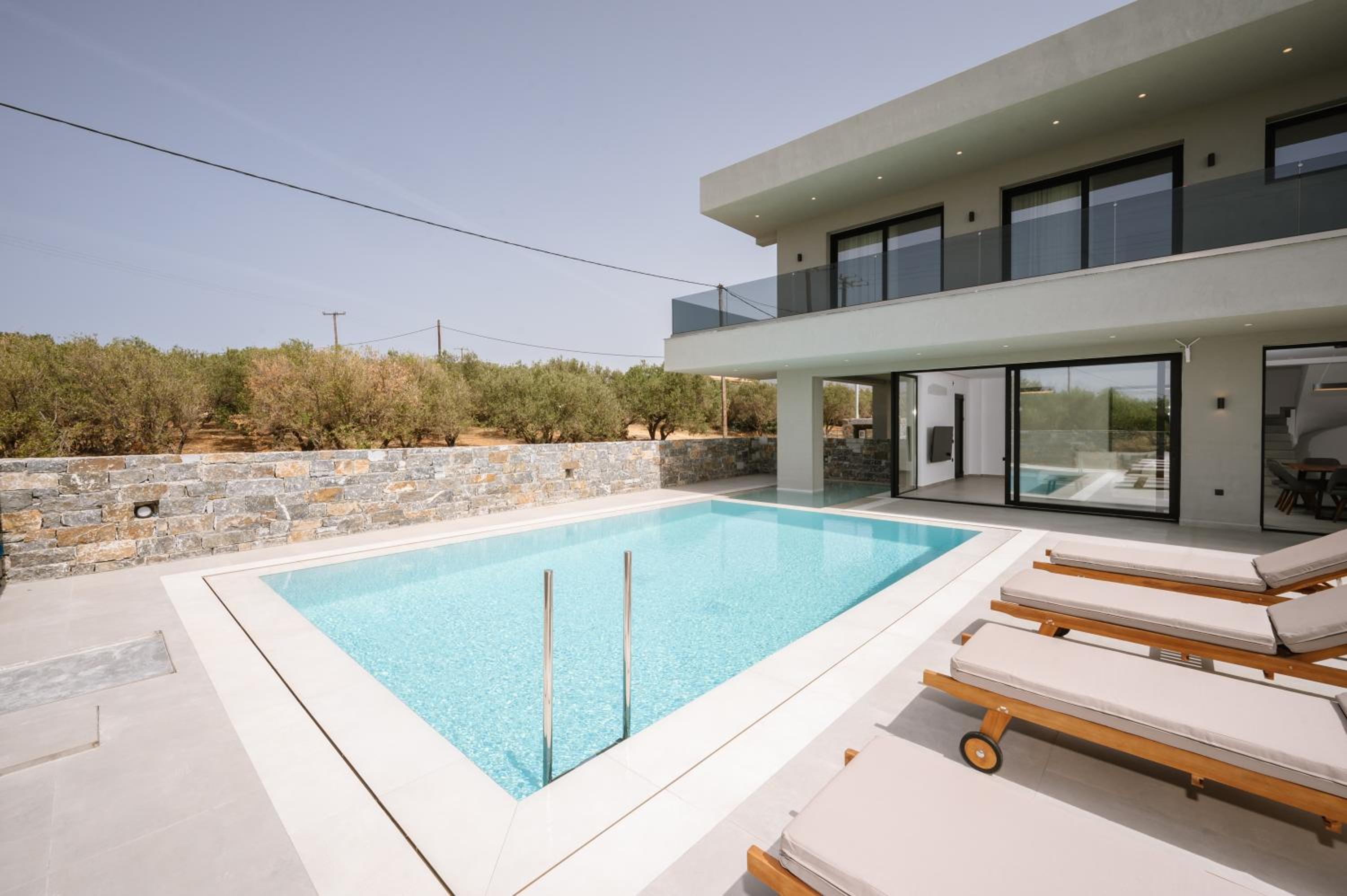 Aetheria & Aura Suites by Temma Villas