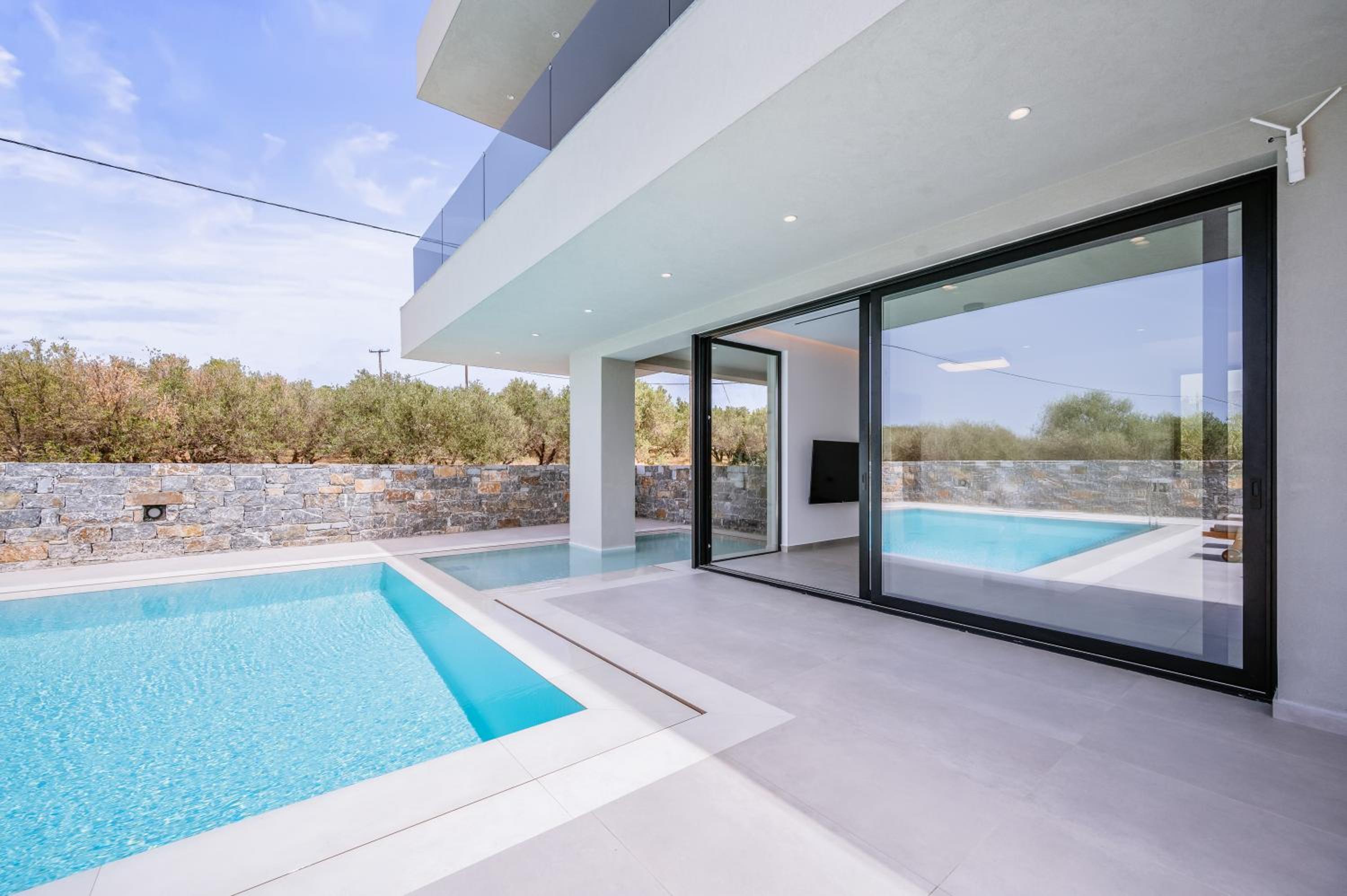 Aetheria & Aura Suites by Temma Villas