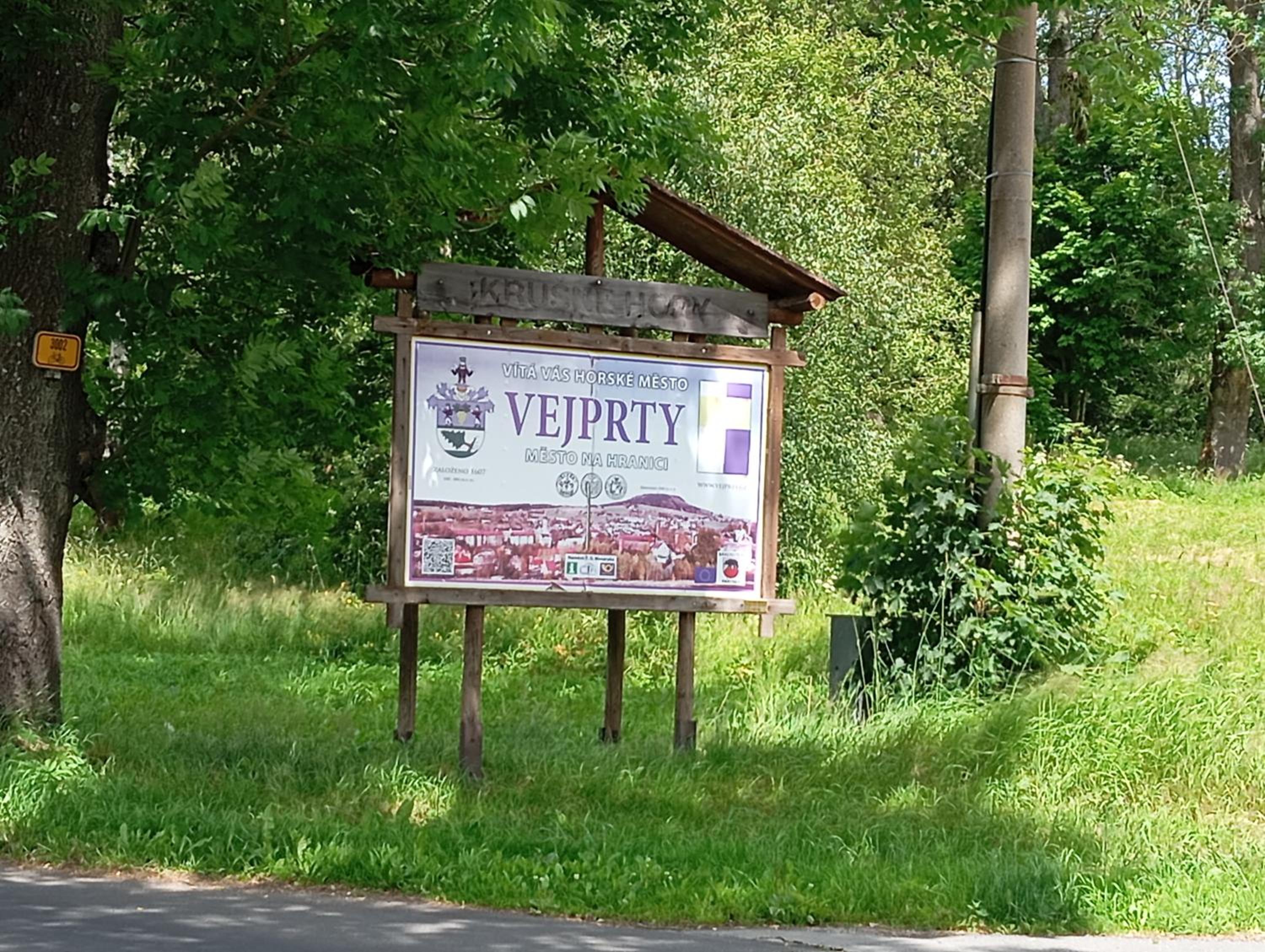 Chalupa ve Vejprtech