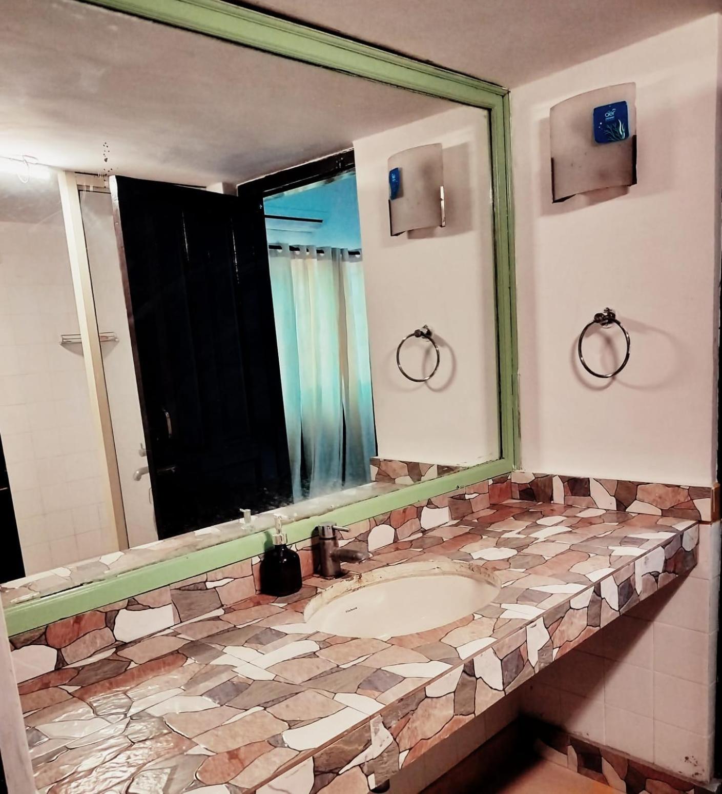 Photo 42