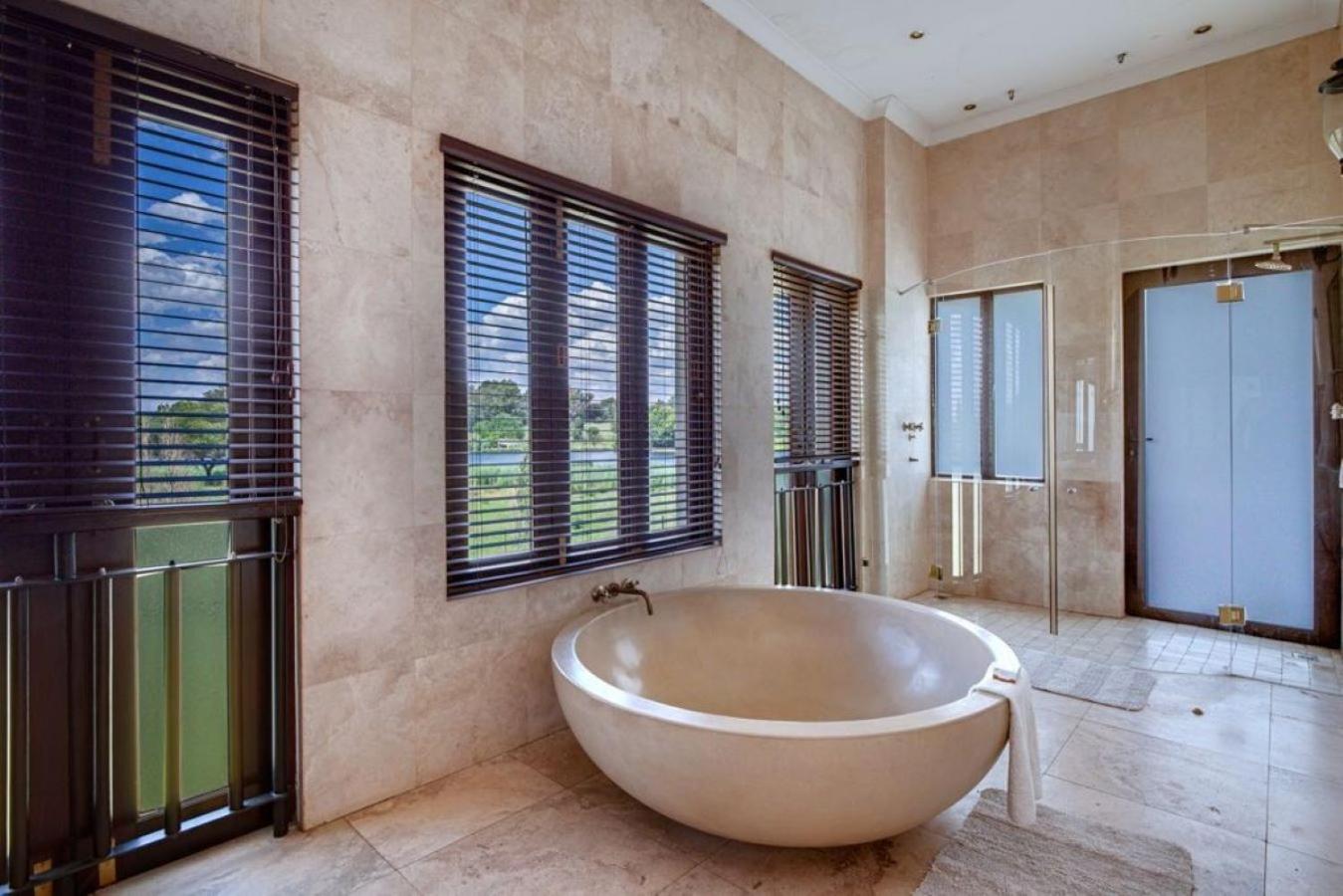 VaalVilla Rustic Holiday Home