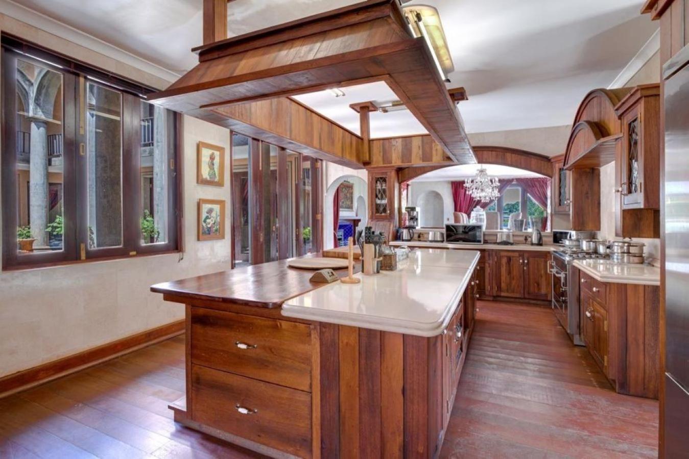 VaalVilla Rustic Holiday Home