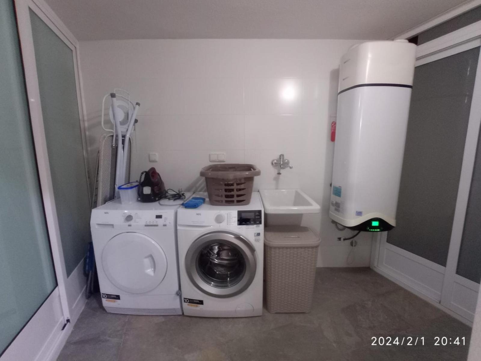 Photo 34