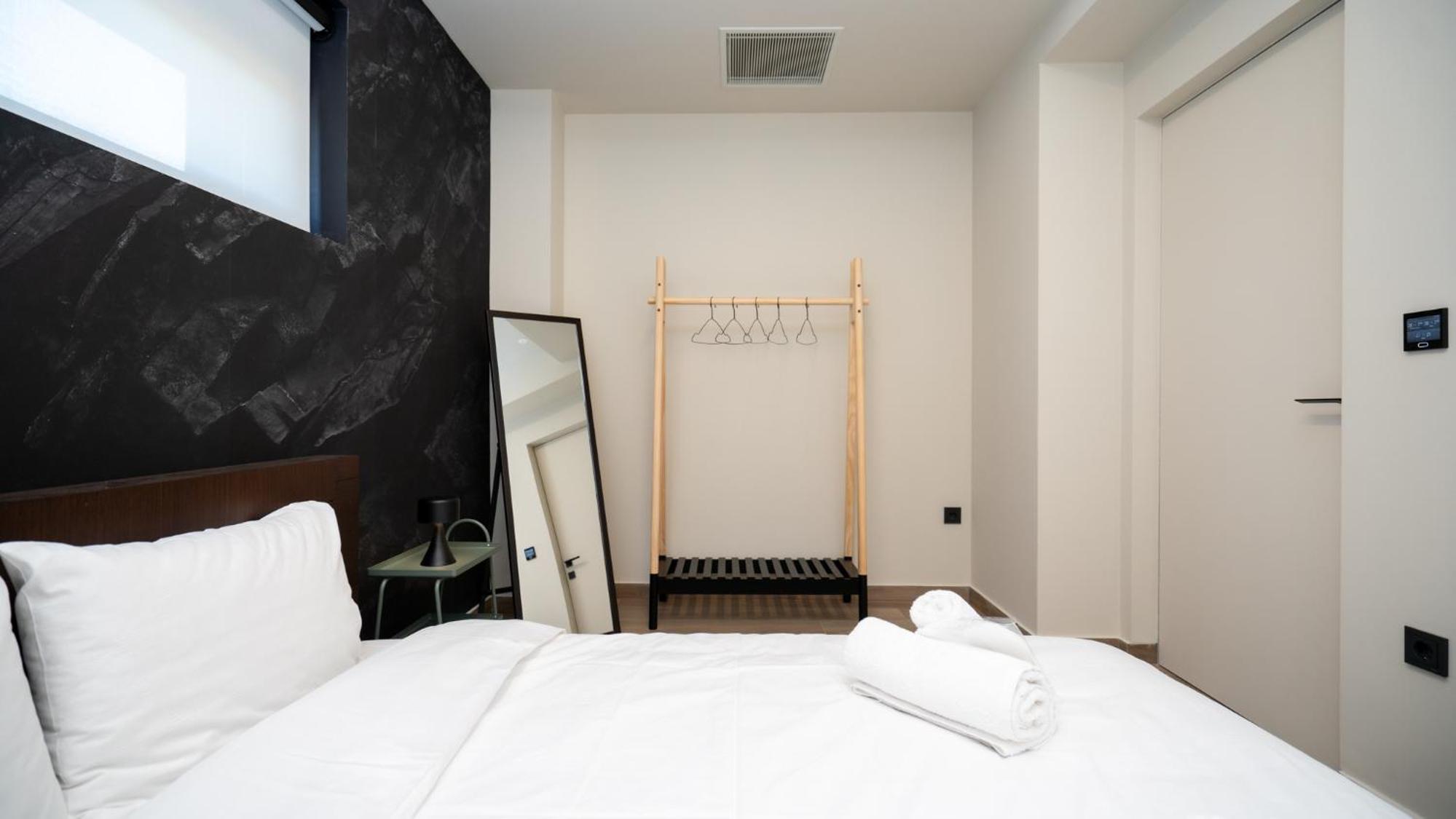 Meteora Smart Suites