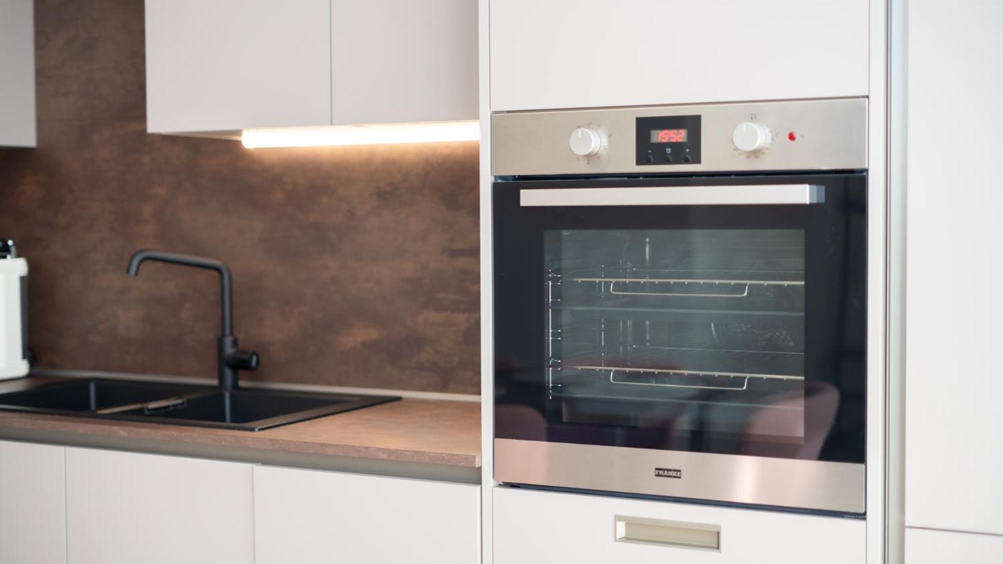 Meteora Smart Suites