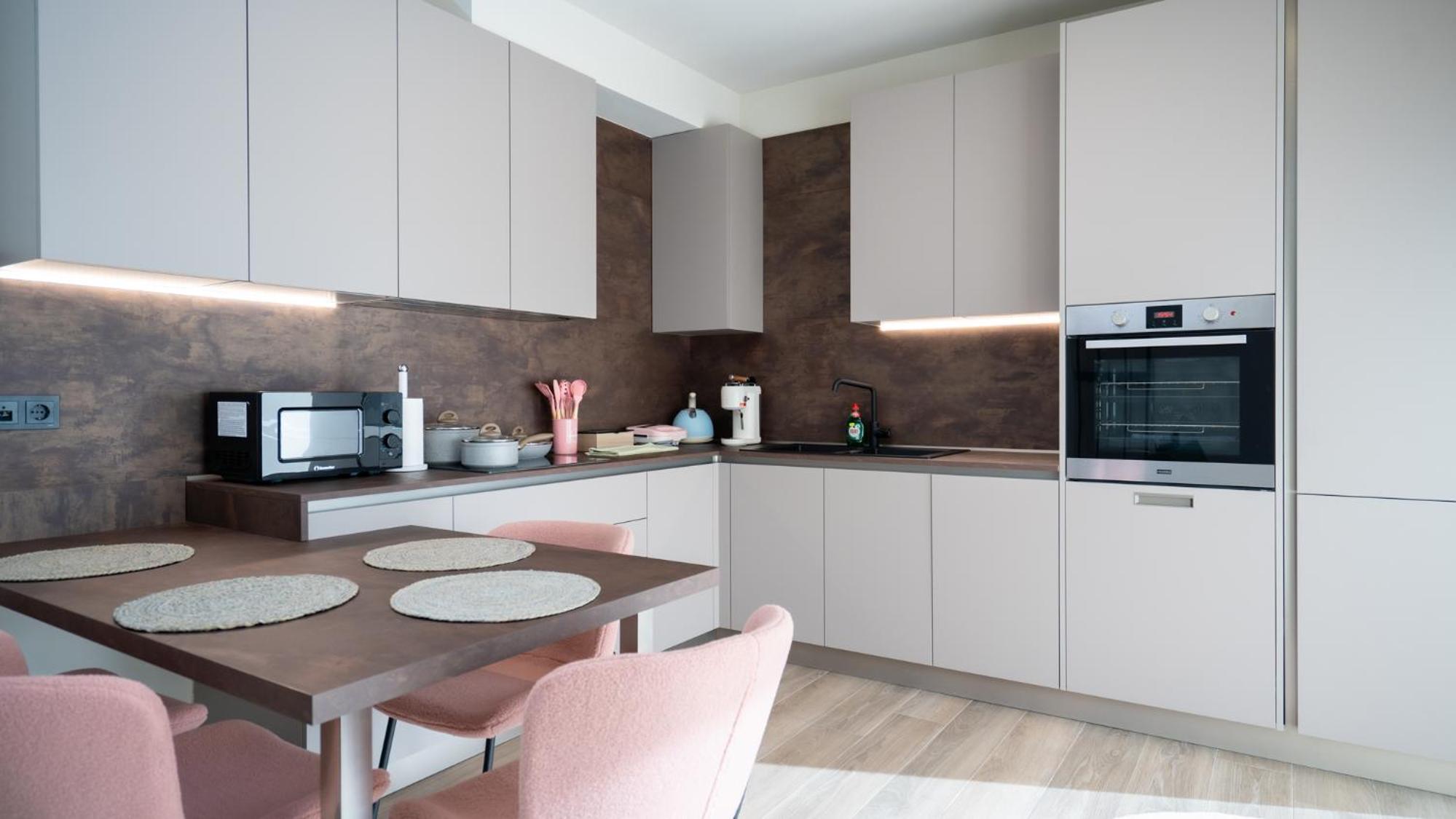 Meteora Smart Suites