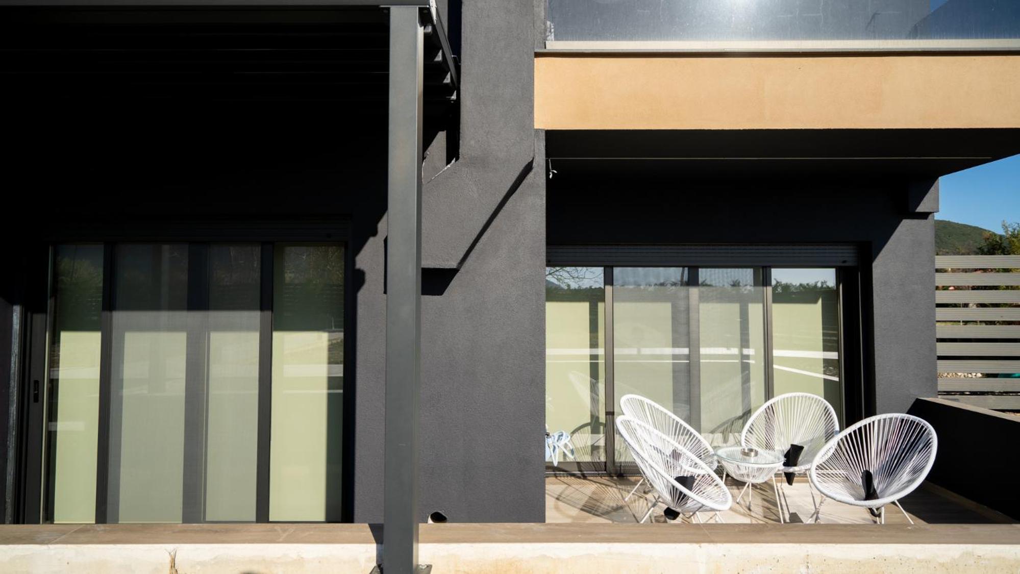 Meteora Smart Suites