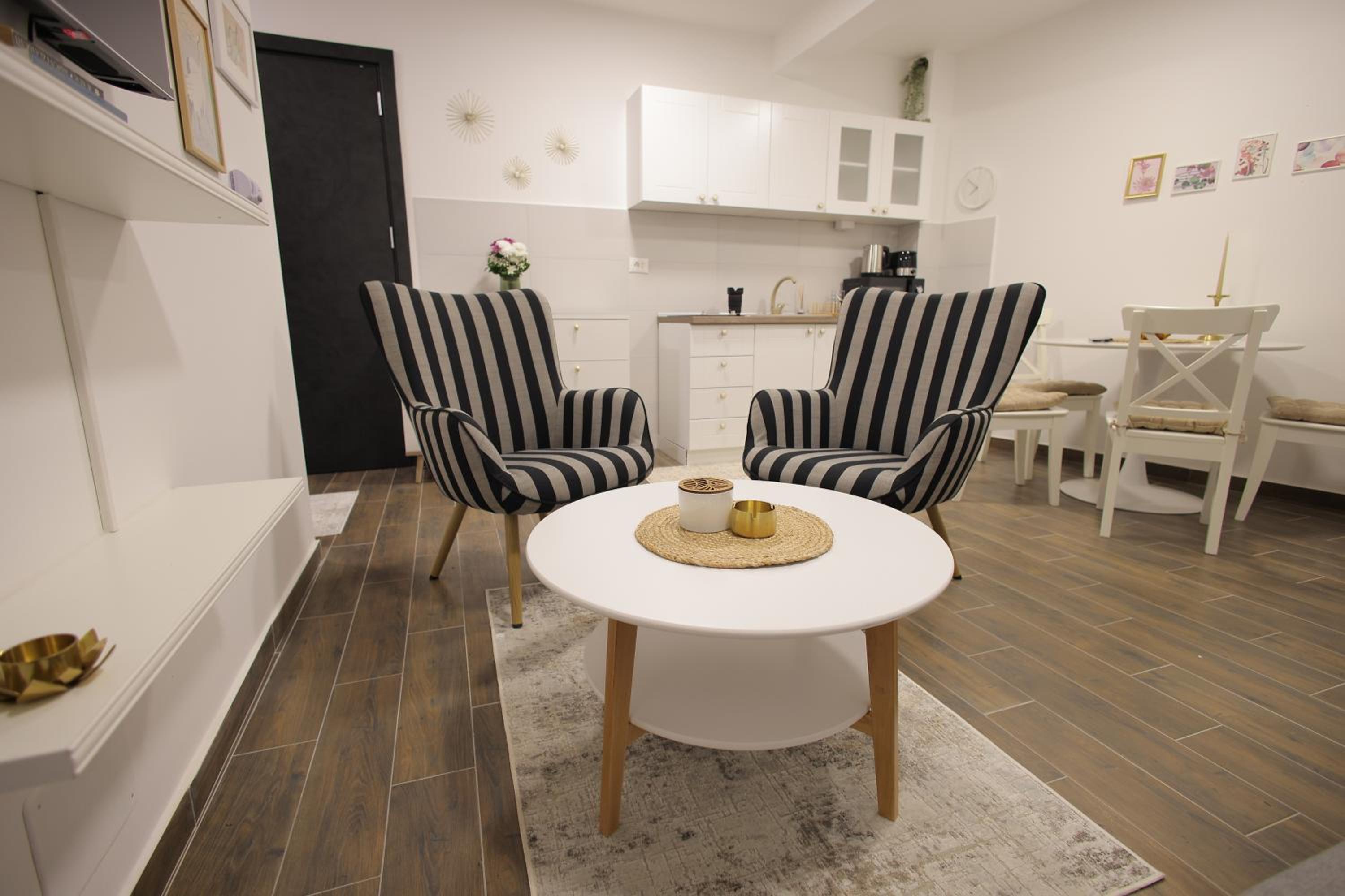 Adagio Apartmani