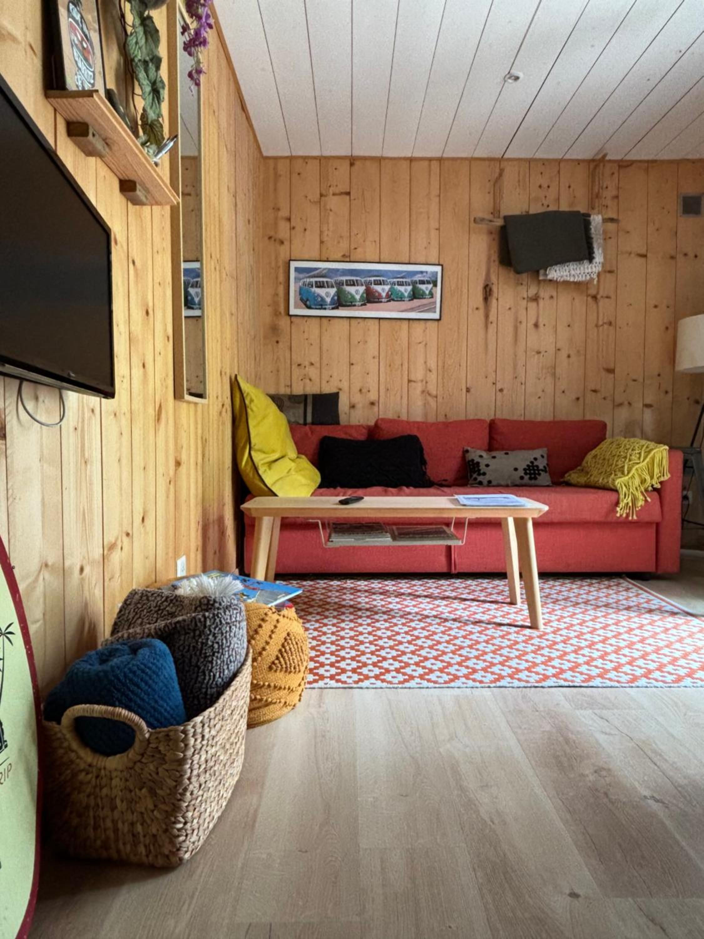 La Wodapalousa, Surf & Crossfit Guesthouse, 800m from Beach, photo 14