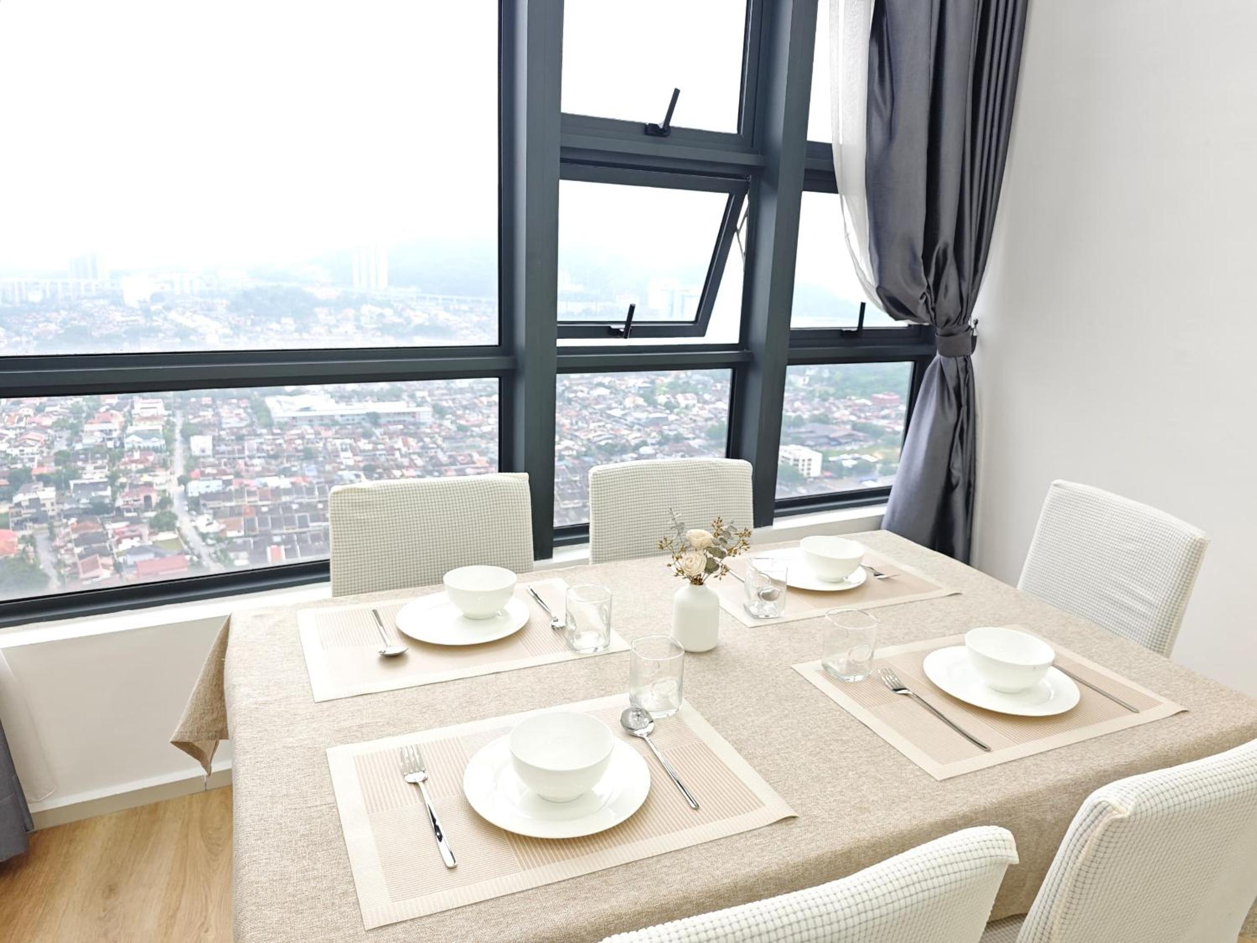 Urban Loft MRT Convenience KLCC Nearby in EKO CHERAS