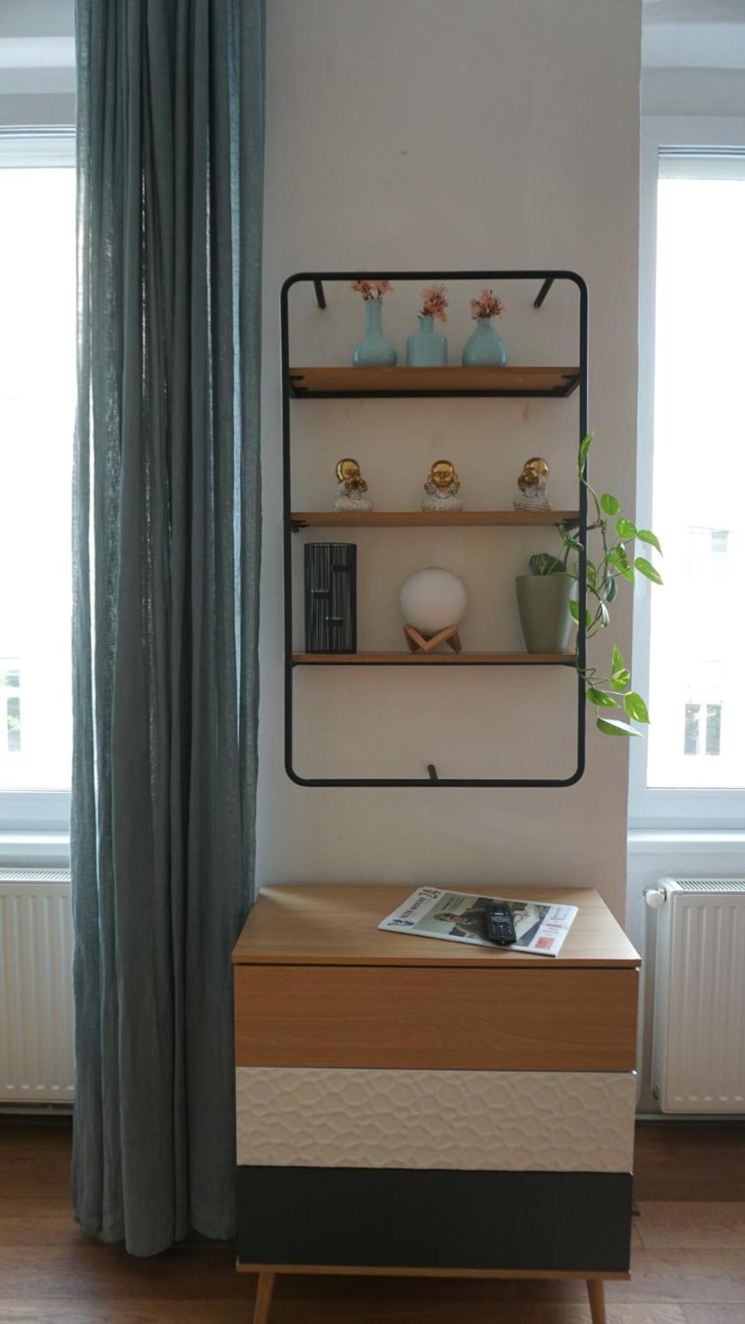 Apartment mit Balkon