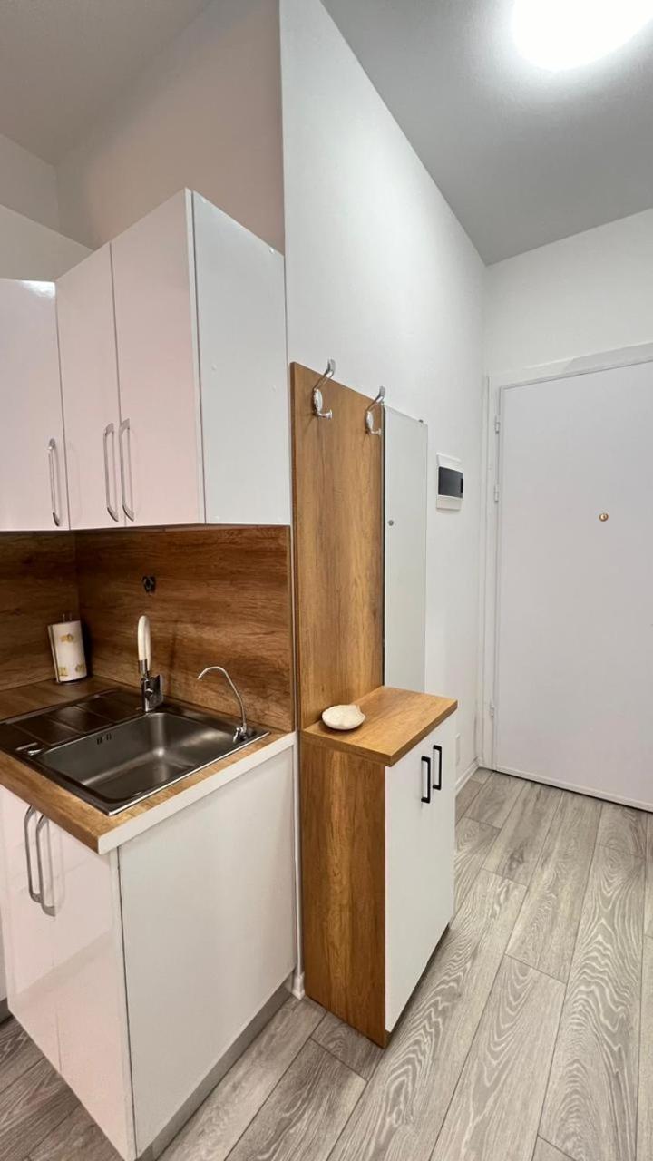 AK apartments