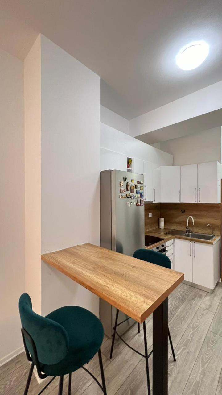 AK apartments