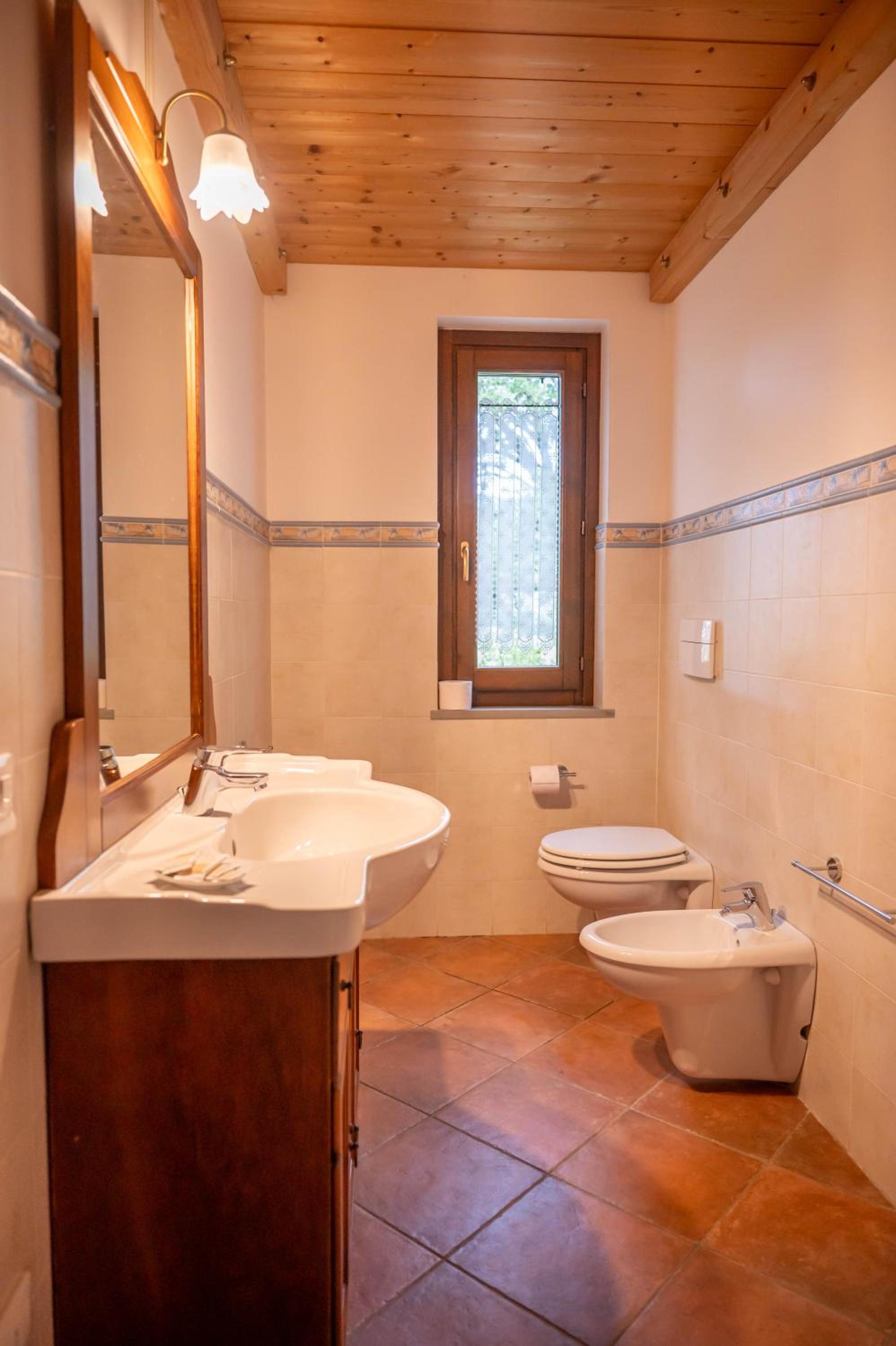 Agriturismo Il Castellaro view 2