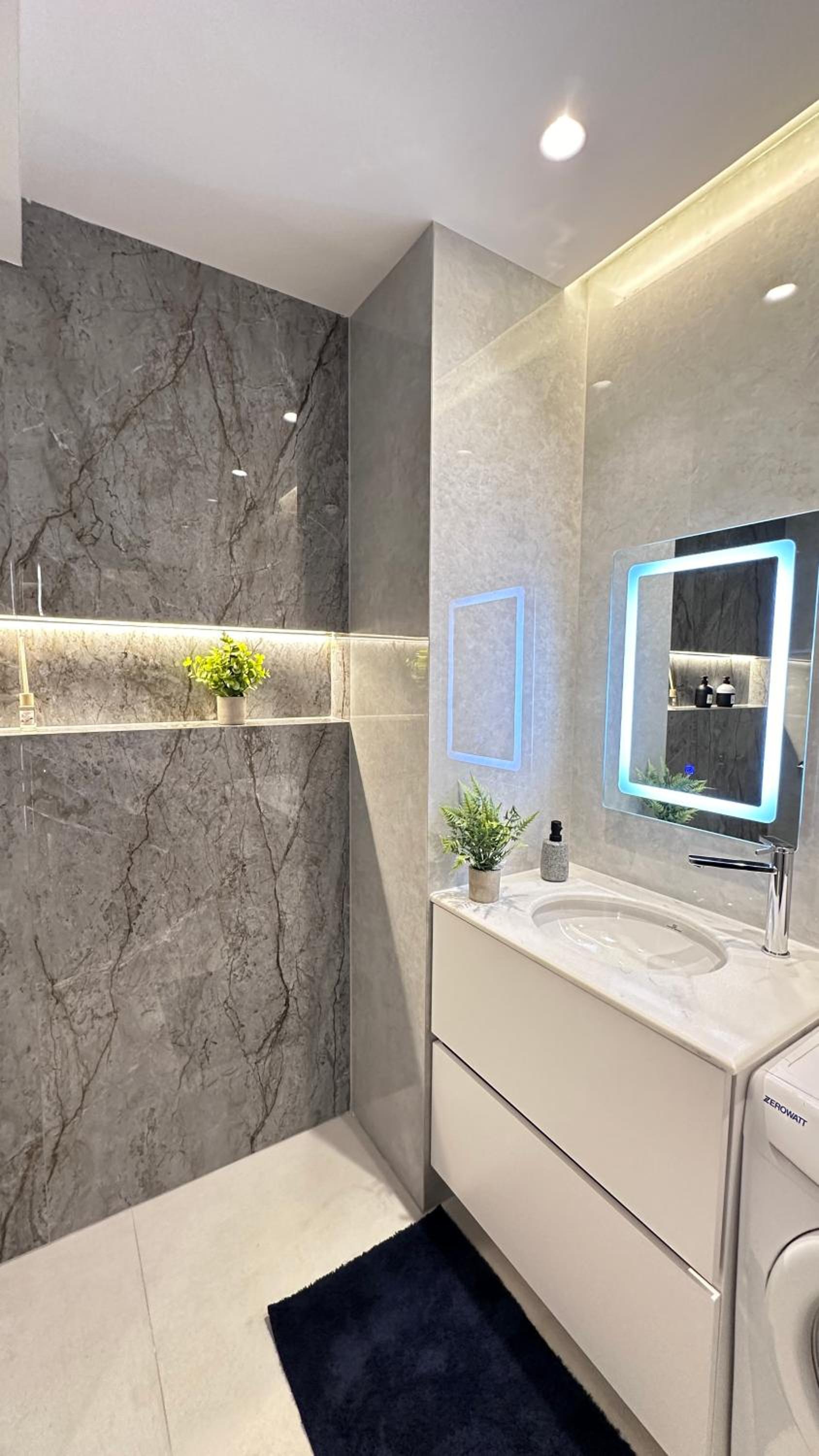 Frida Luxury Apartment