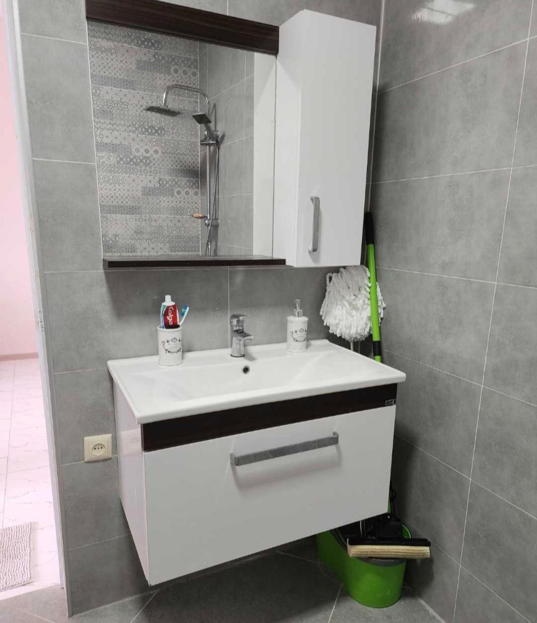 Didube Plaza Appartment view 5
