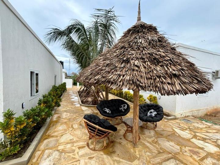Diamond White Resort