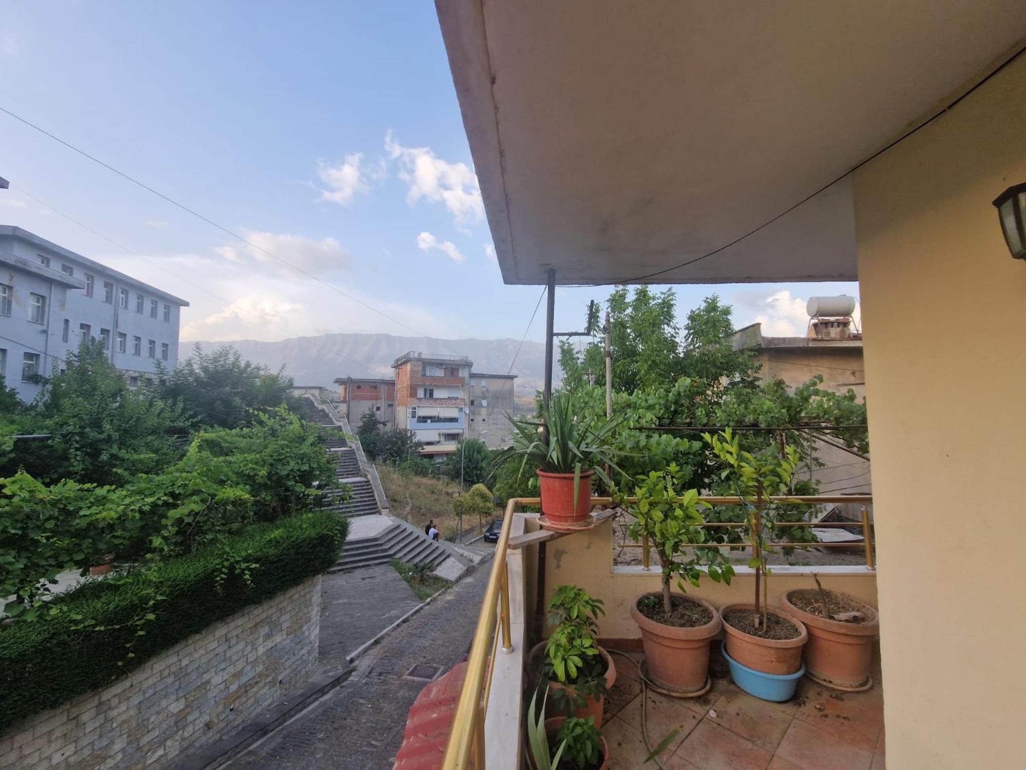 Artur Apartment