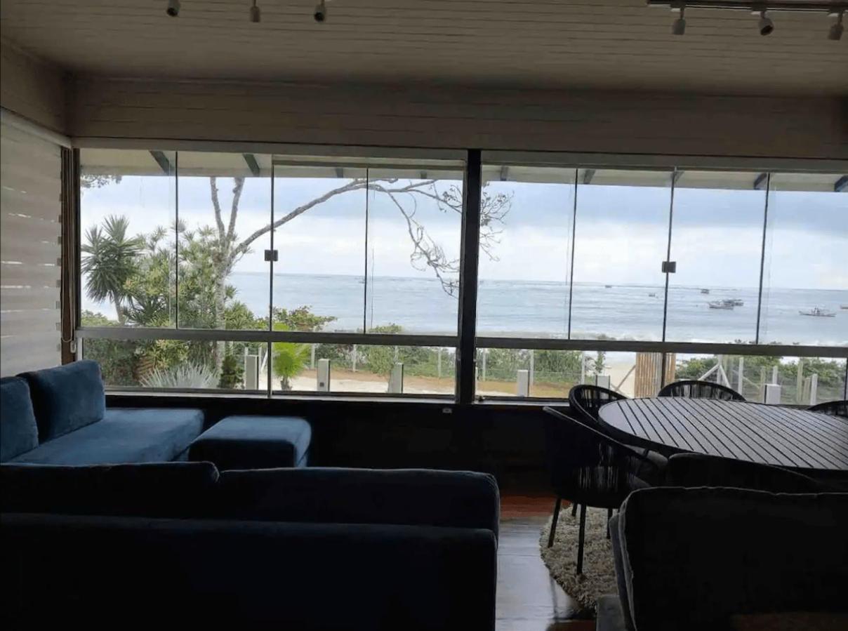 Curta! Casa pé na areia com piscina 10 min Beto Carrero