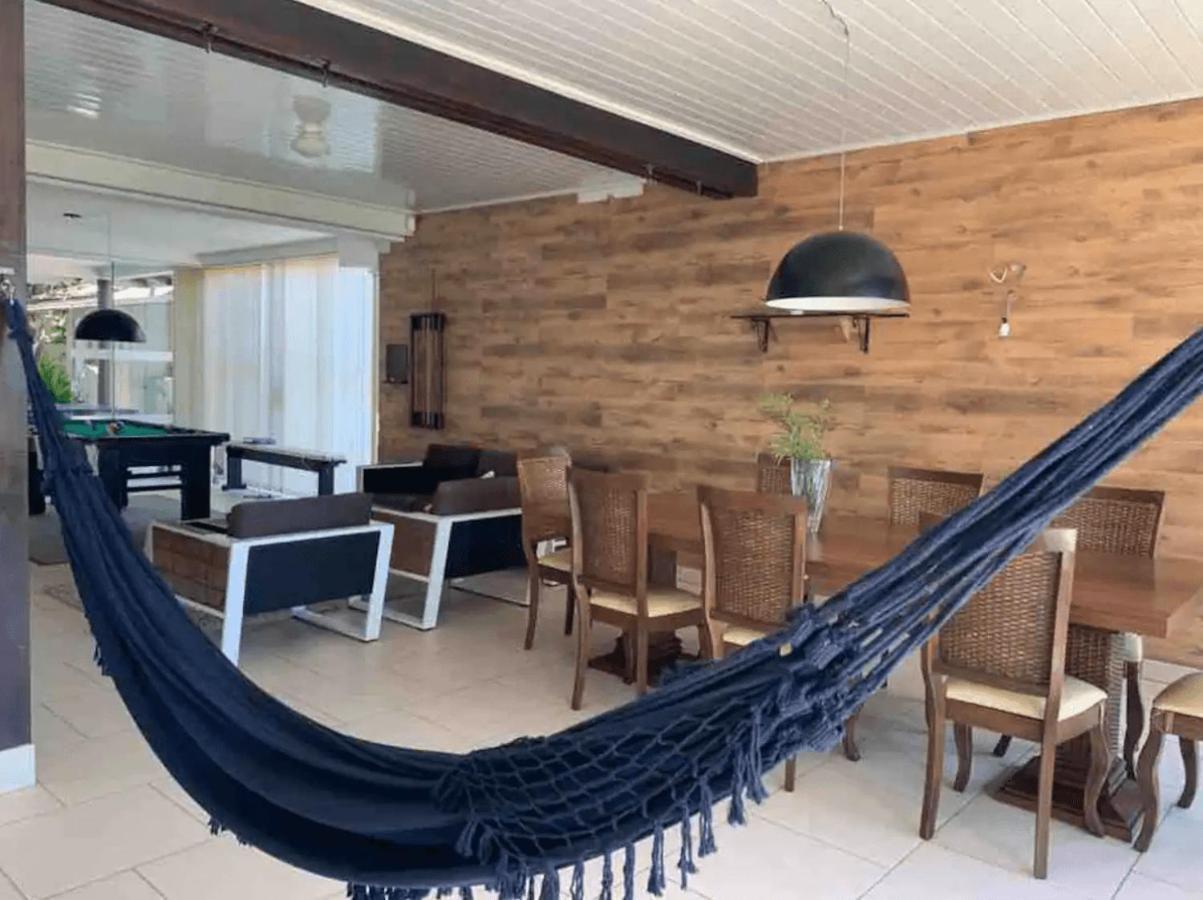 Curta! Casa pé na areia com piscina 10 min Beto Carrero