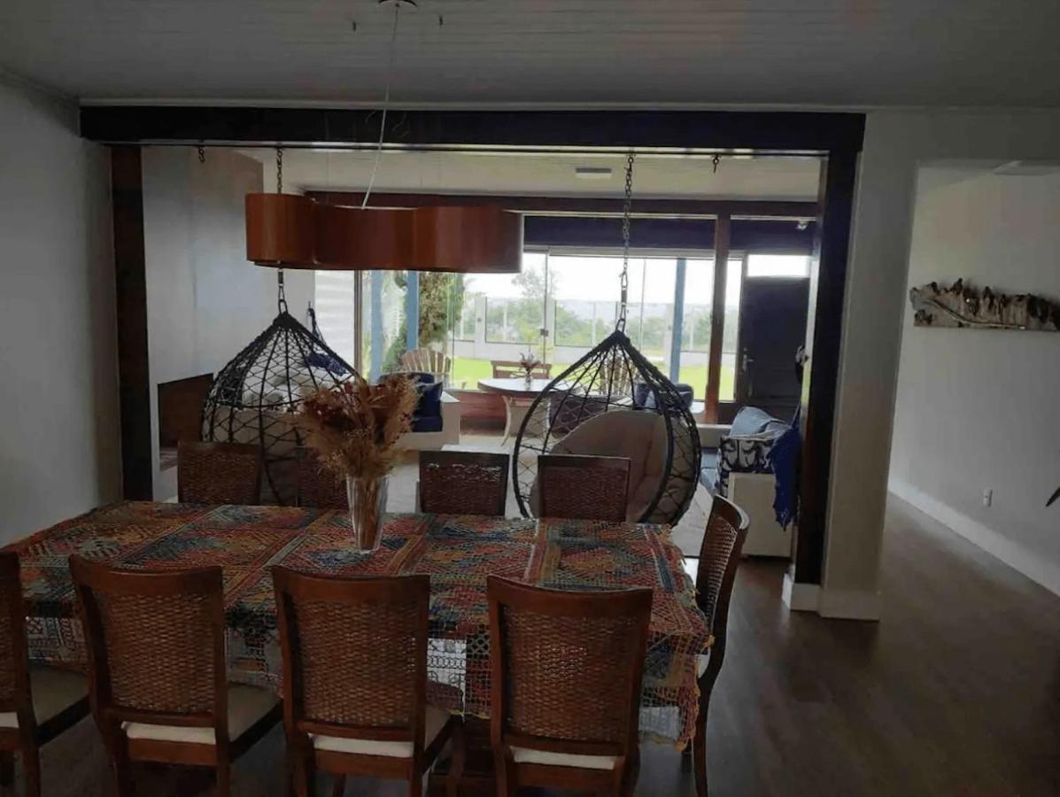 Curta! Casa pé na areia com piscina 10 min Beto Carrero
