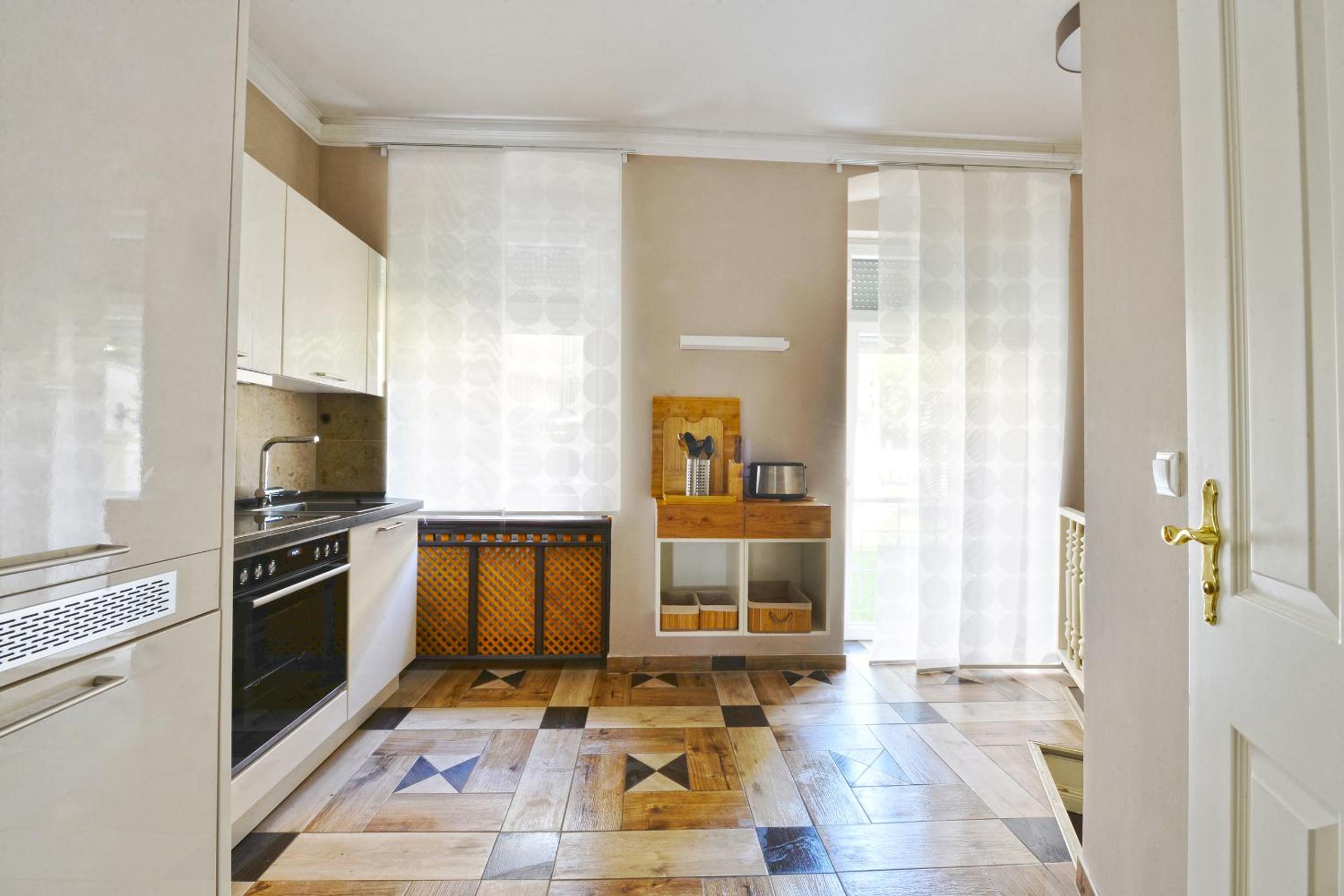 Lux Central Apartment