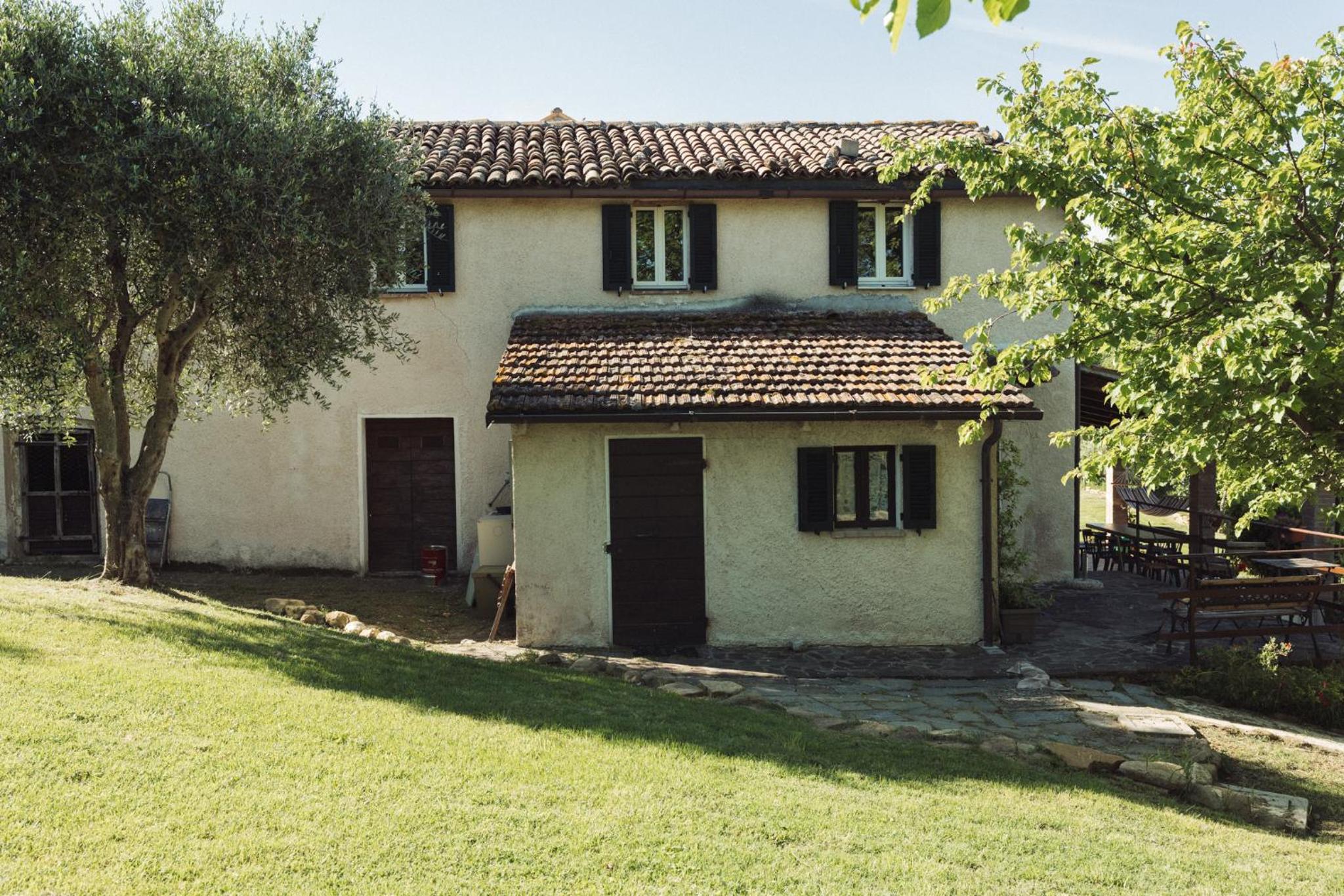 Casale Grifondoro view 3