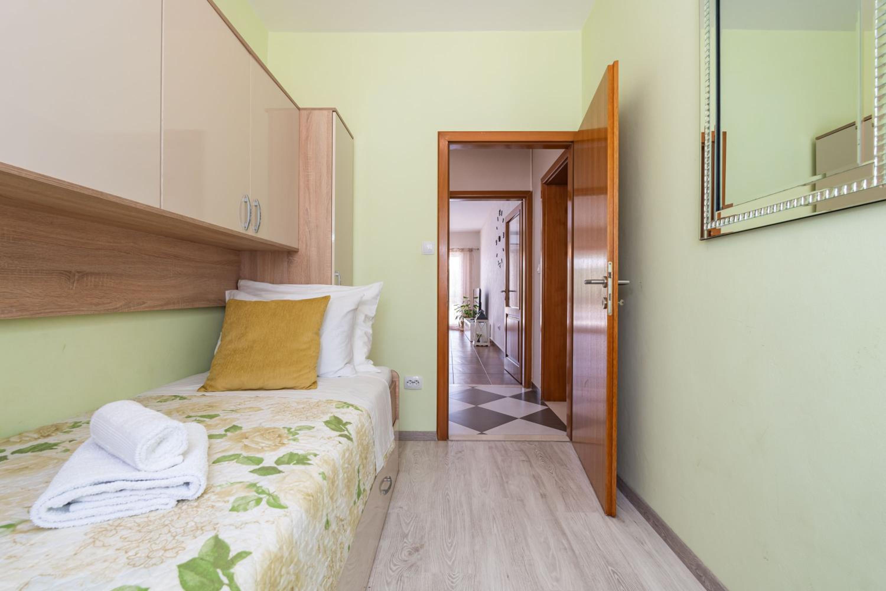 Villa Petmat - with private pool and 6 bedrooms