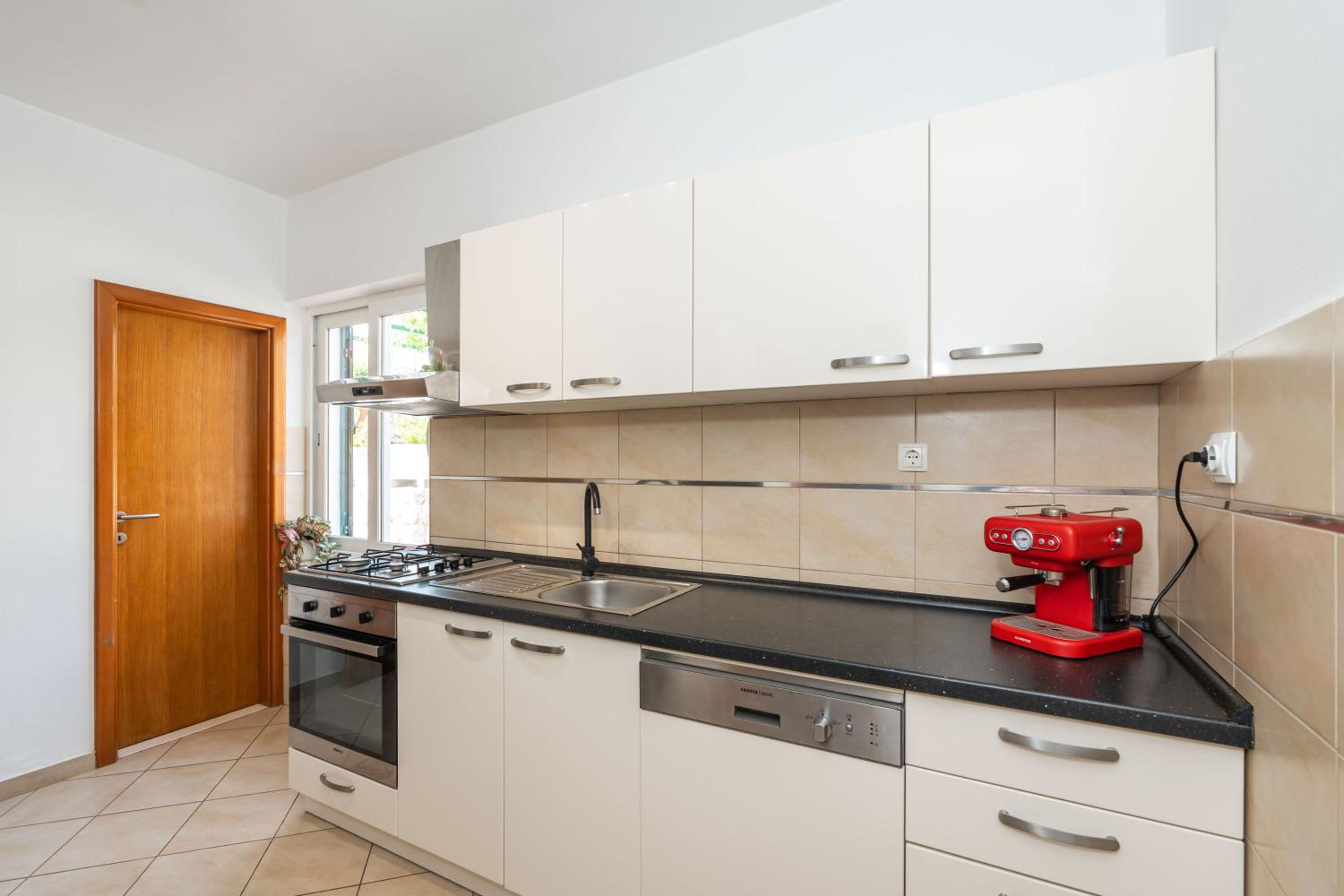Villa Petmat - with private pool and 6 bedrooms
