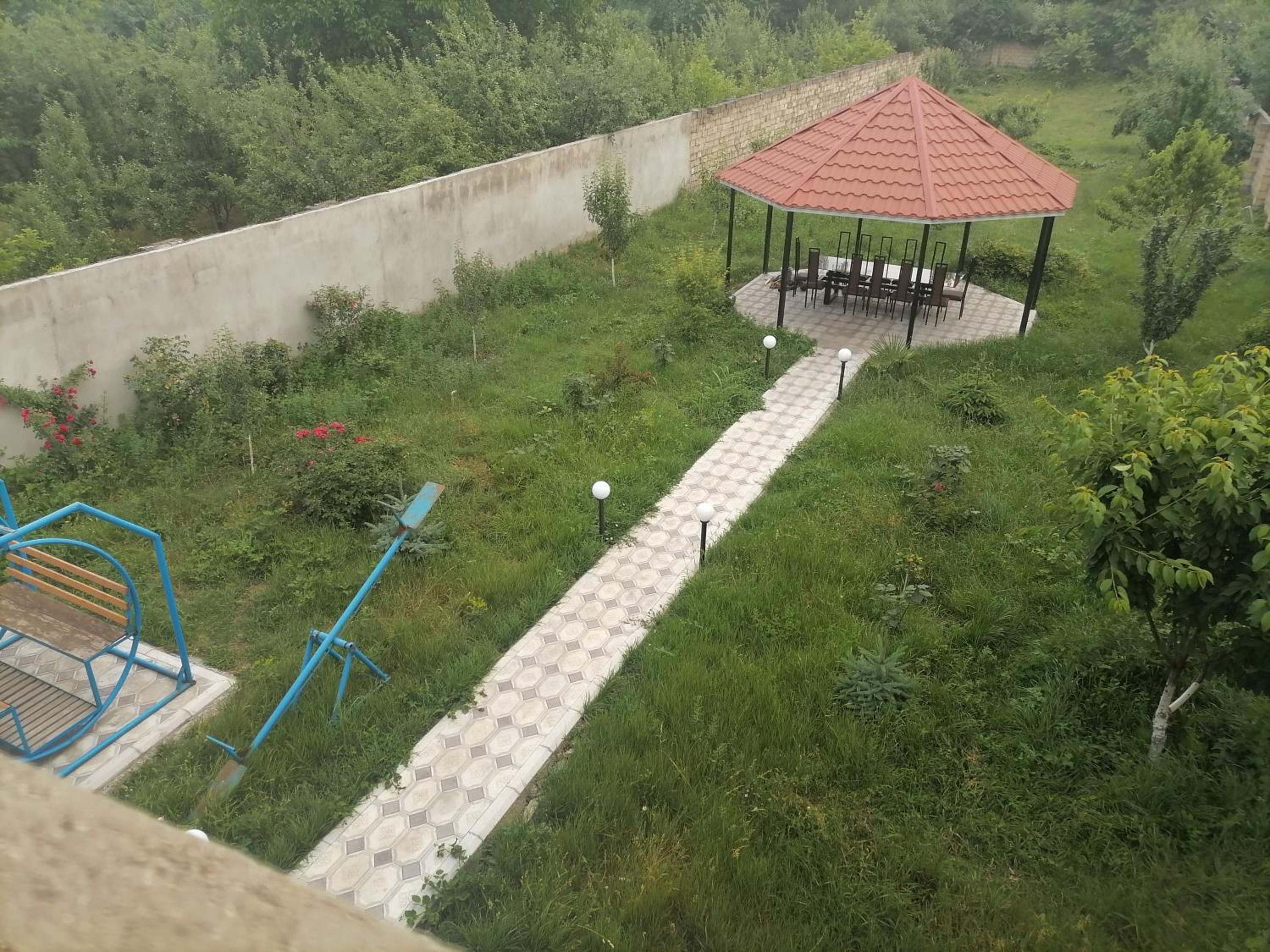 Ailənizlə birlikdə gözəl məkanda dincəlin