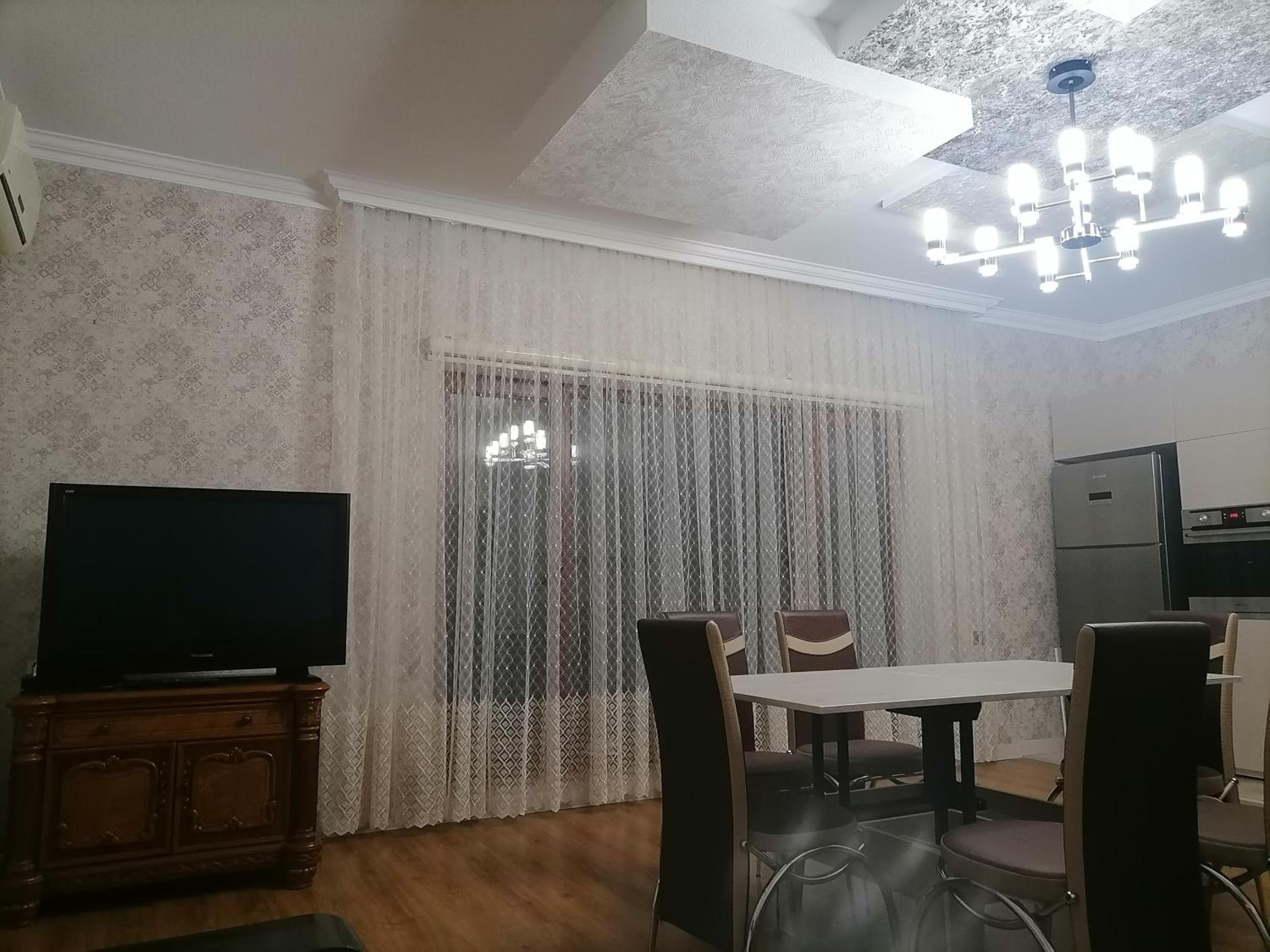 Ailənizlə birlikdə gözəl məkanda dincəlin