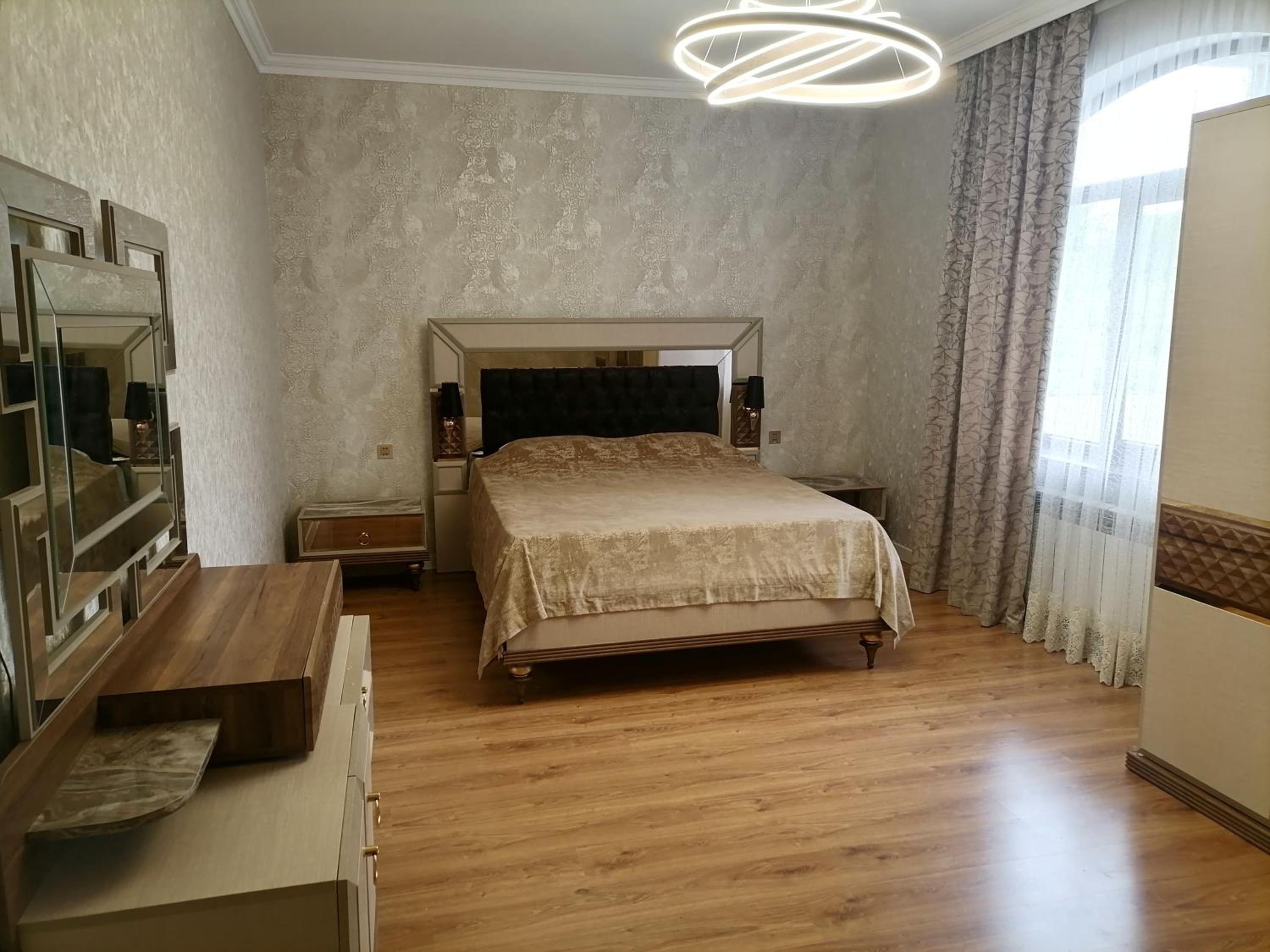 Ailənizlə birlikdə gözəl məkanda dincəlin