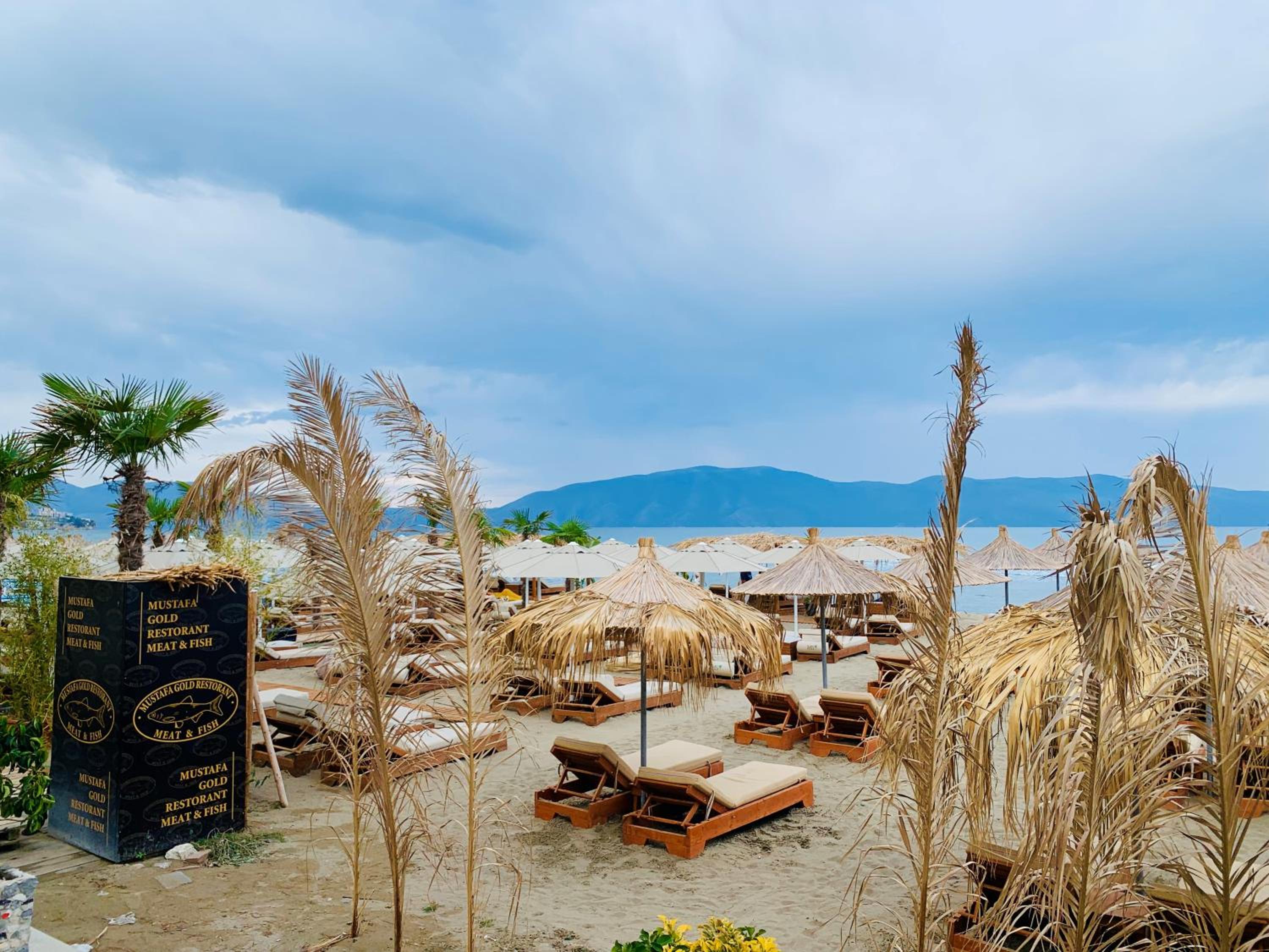 2min walk from sea Lungomare Vlore Jovi Apartment