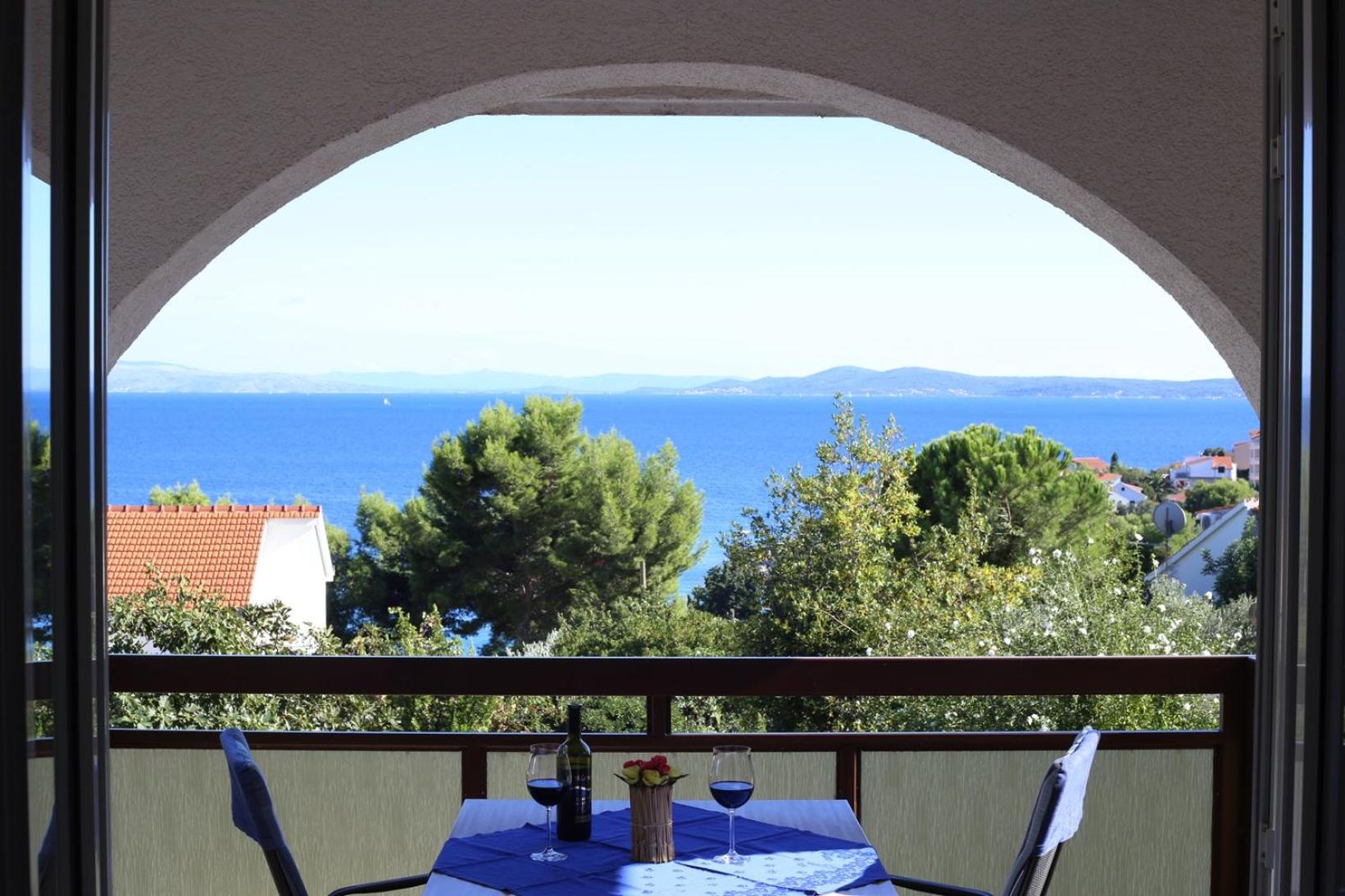 Divine Seaview