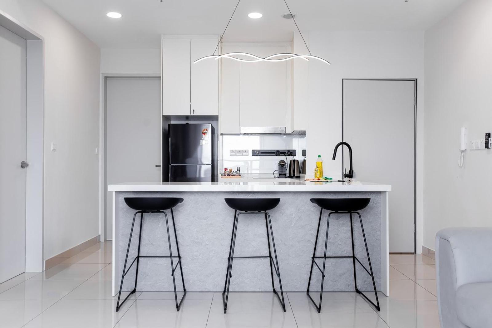 Premium Skyscraper 2-Bedroom Suite in KL