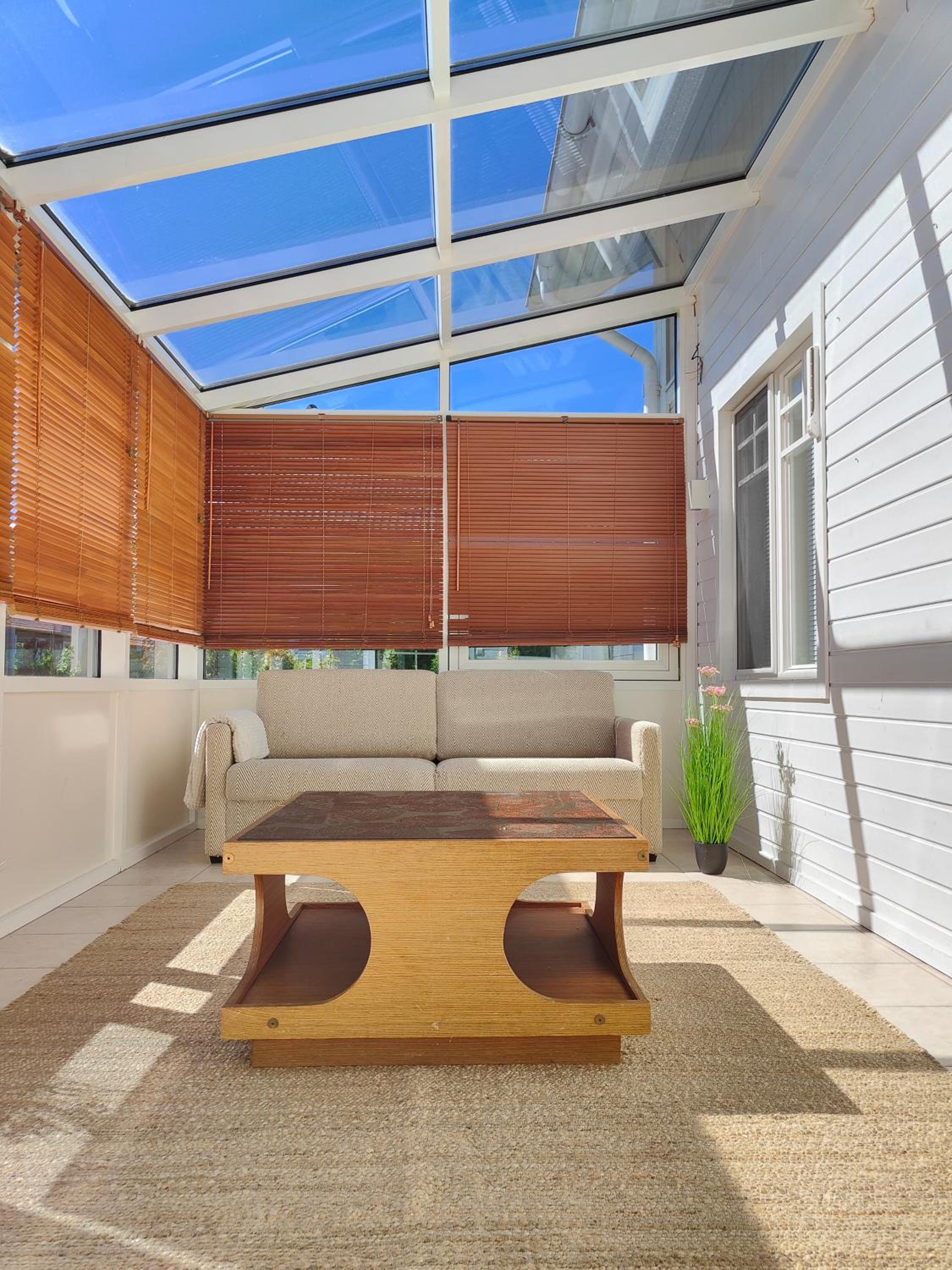 The Sunny Villa