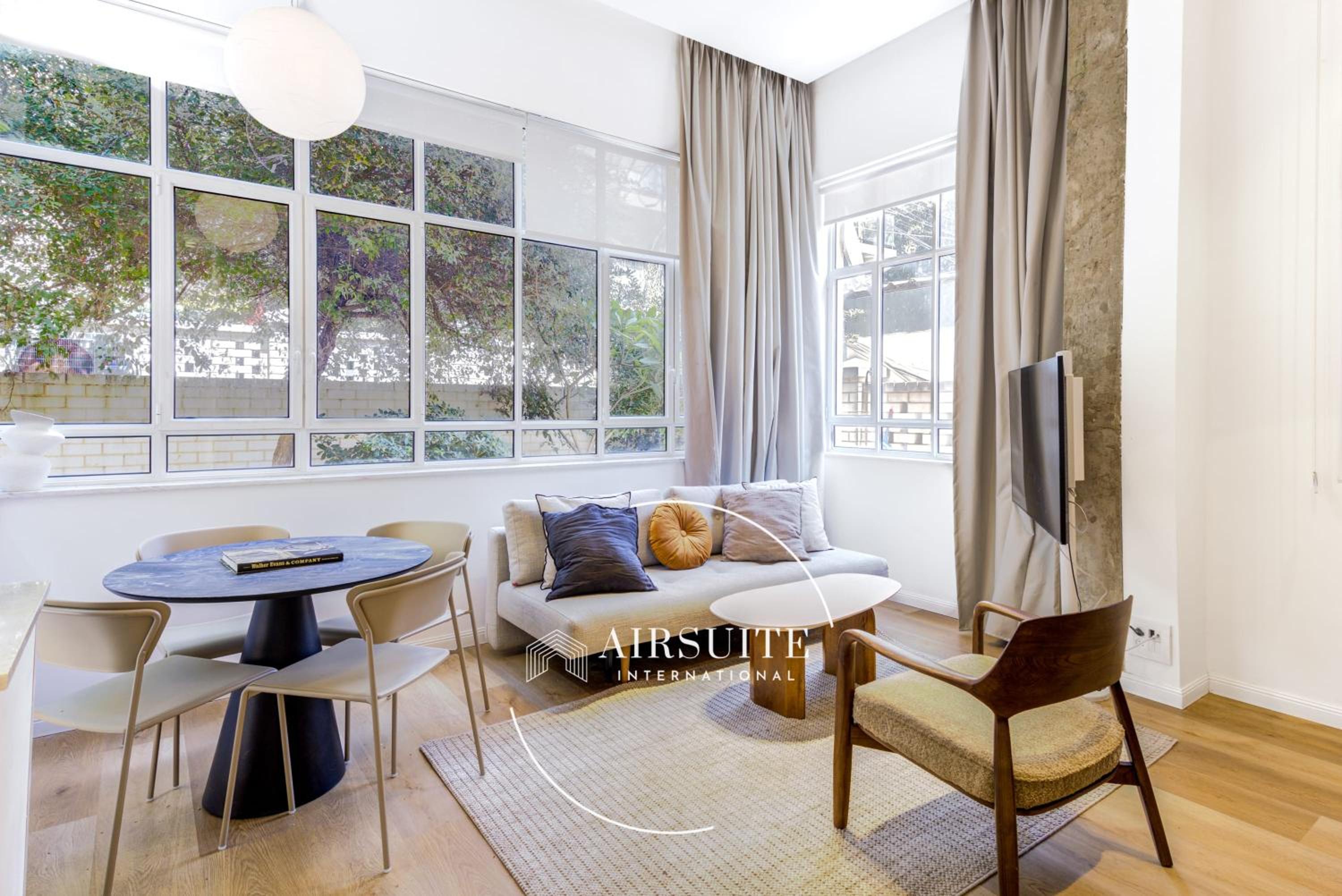 Luxury 1 BR Nachalat Binyamin Collection I by Airsuite view 5