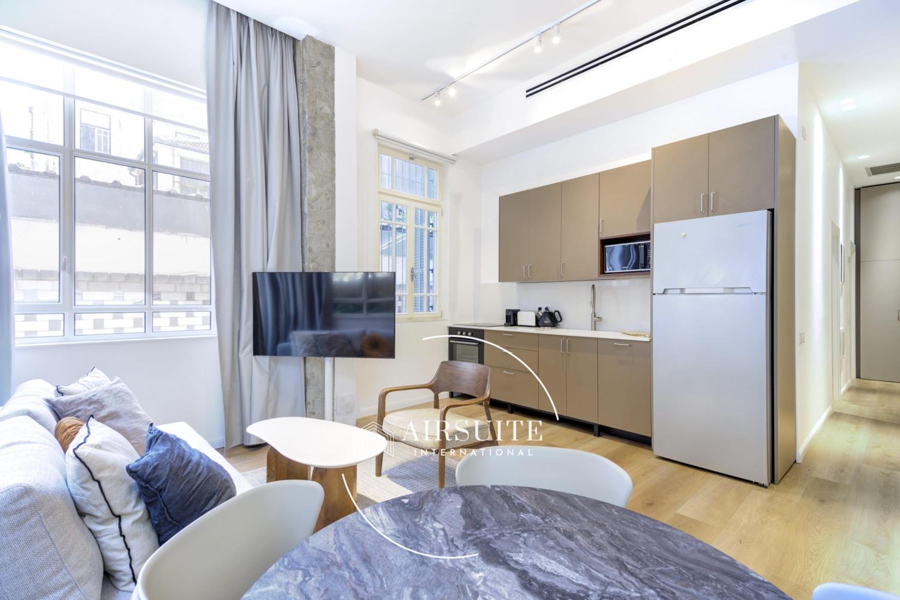 Luxury 1 BR Nachalat Binyamin Collection I by Airsuite view 3