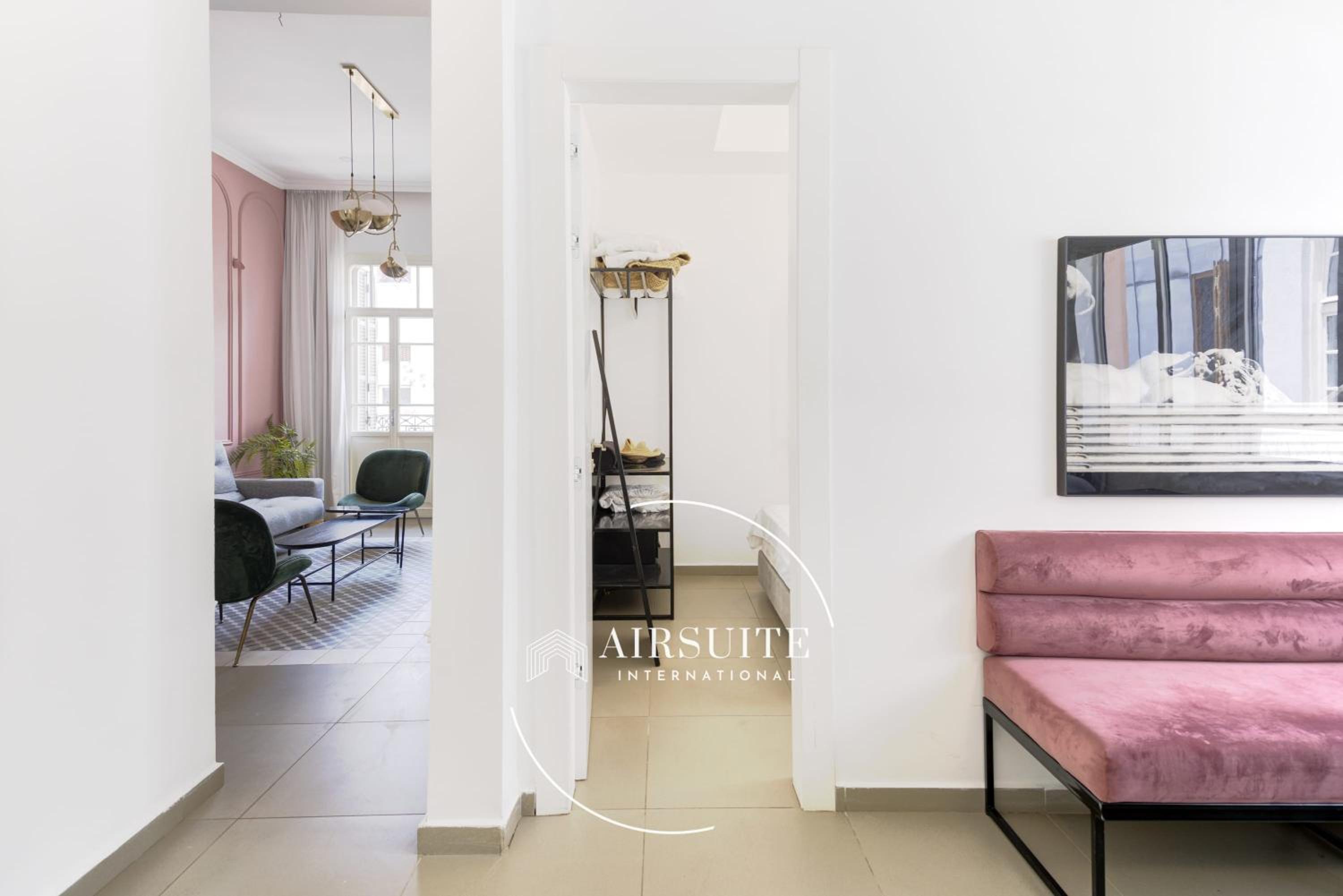 Luxury 2 BR Nachalat Binyamin Collection IV by Airsuite view 5