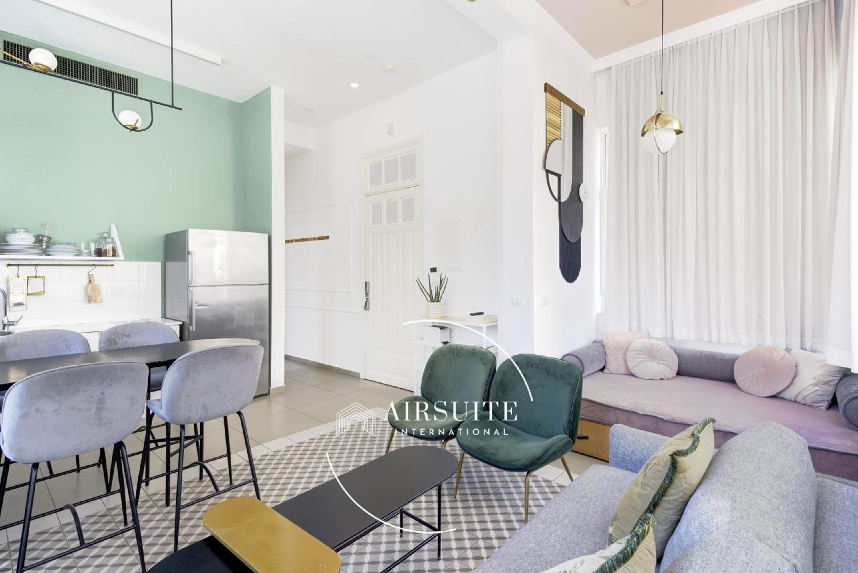 Luxury 2 BR Nachalat Binyamin Collection VI by Airsuite view 3