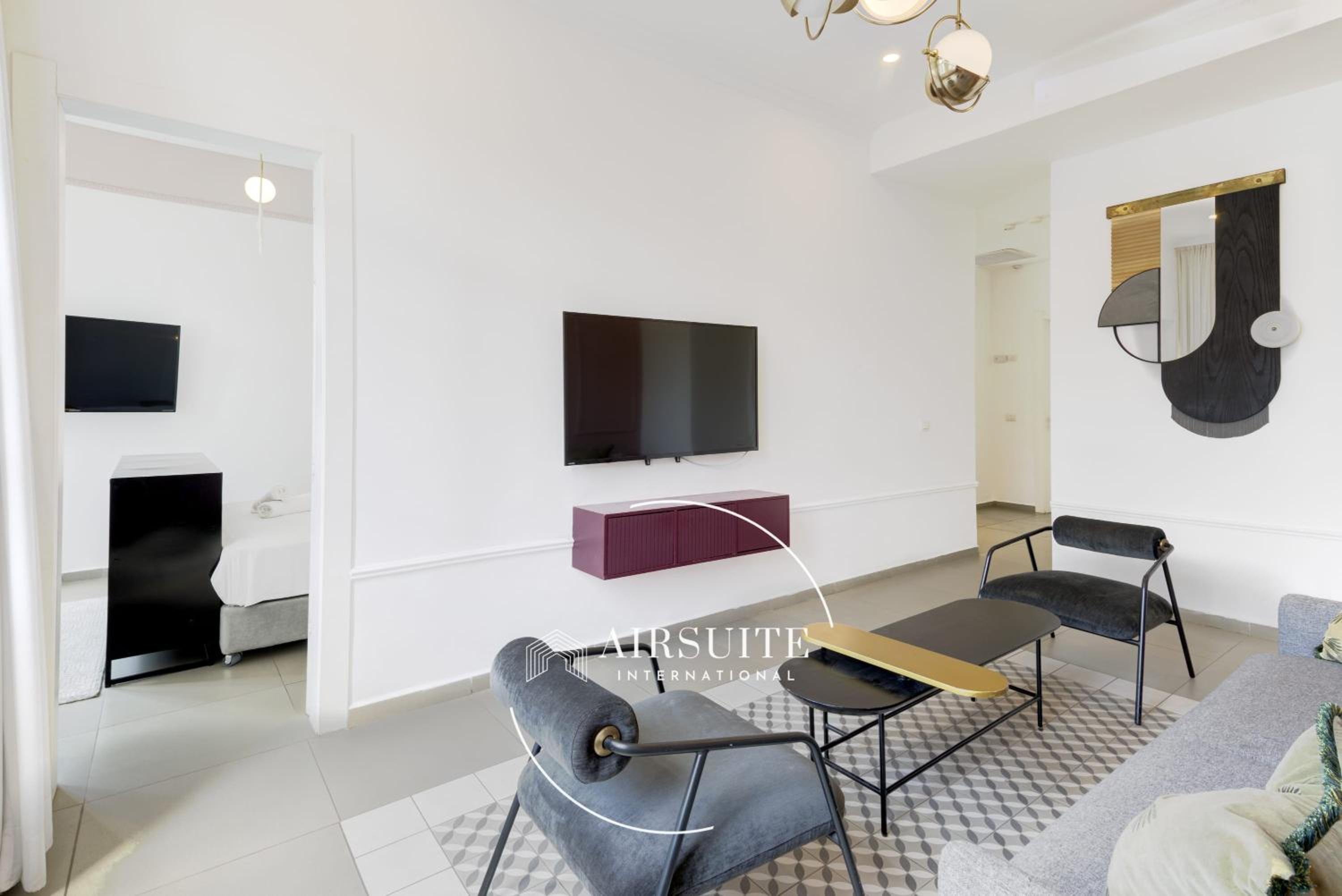 Luxury 2 BR Nachalat Binyamin Collection VII by Airsuite view 2