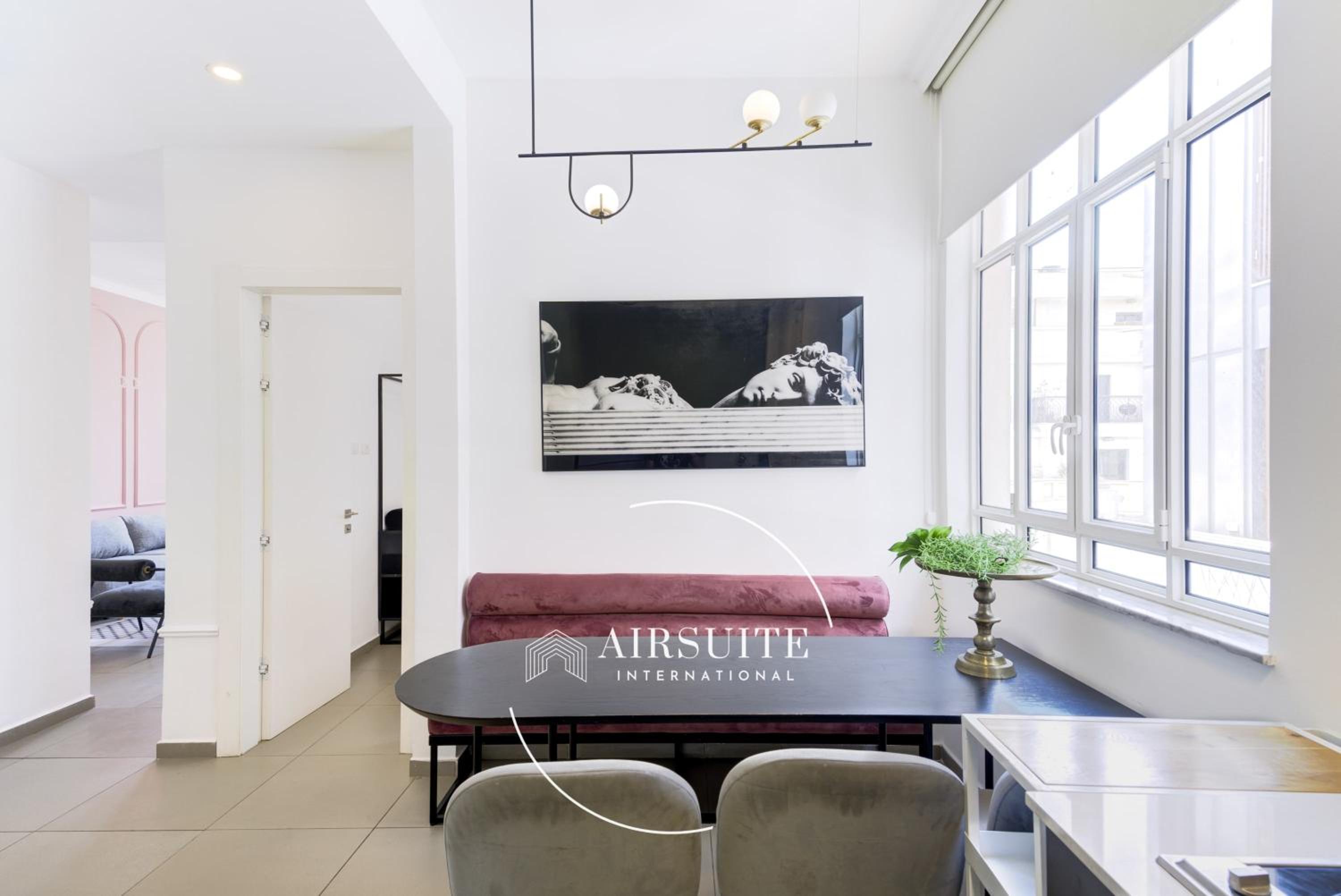 Luxury 2 BR Nachalat Binyamin Collection VII by Airsuite view 3