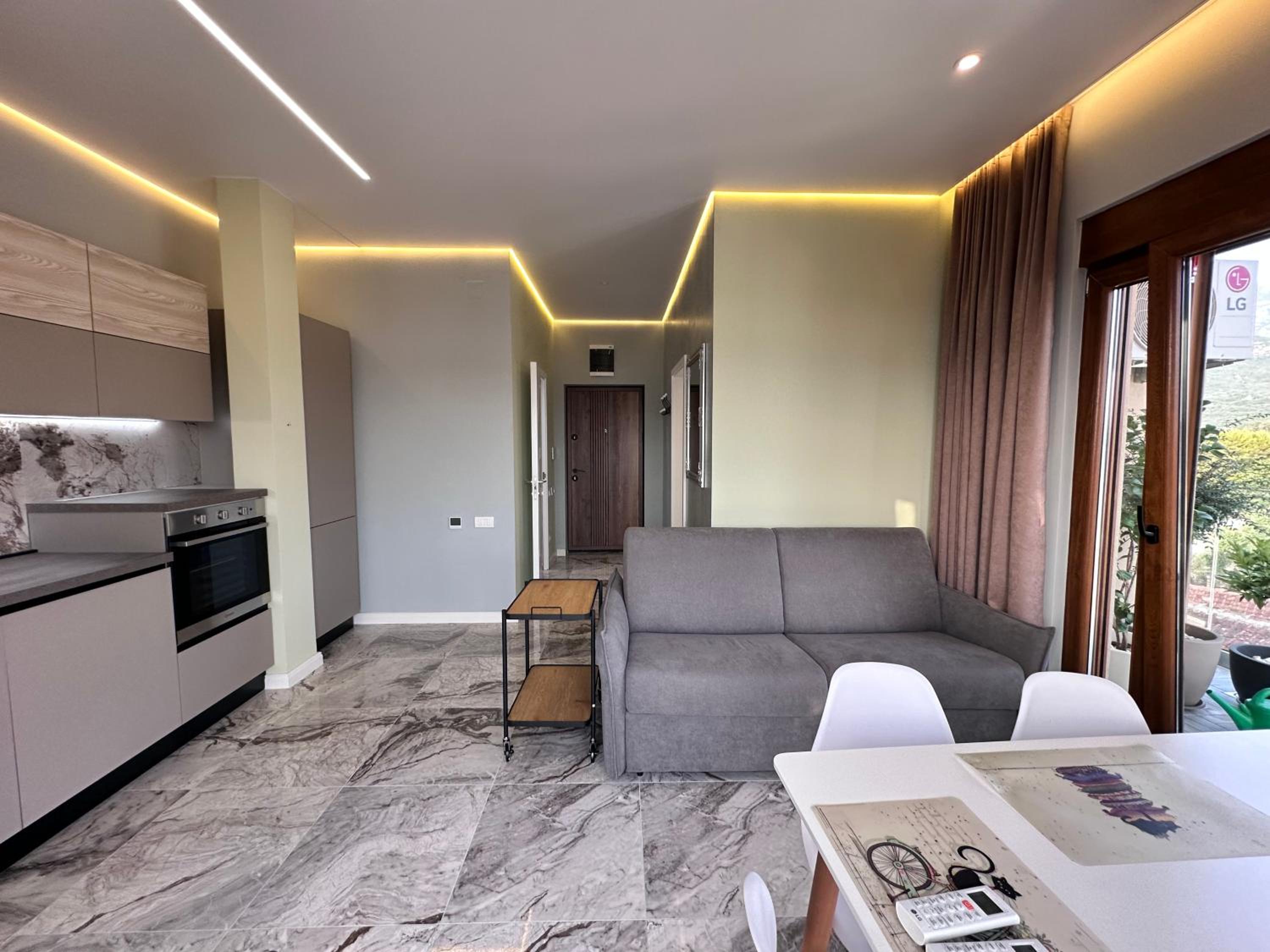 Penthouse1& view 5