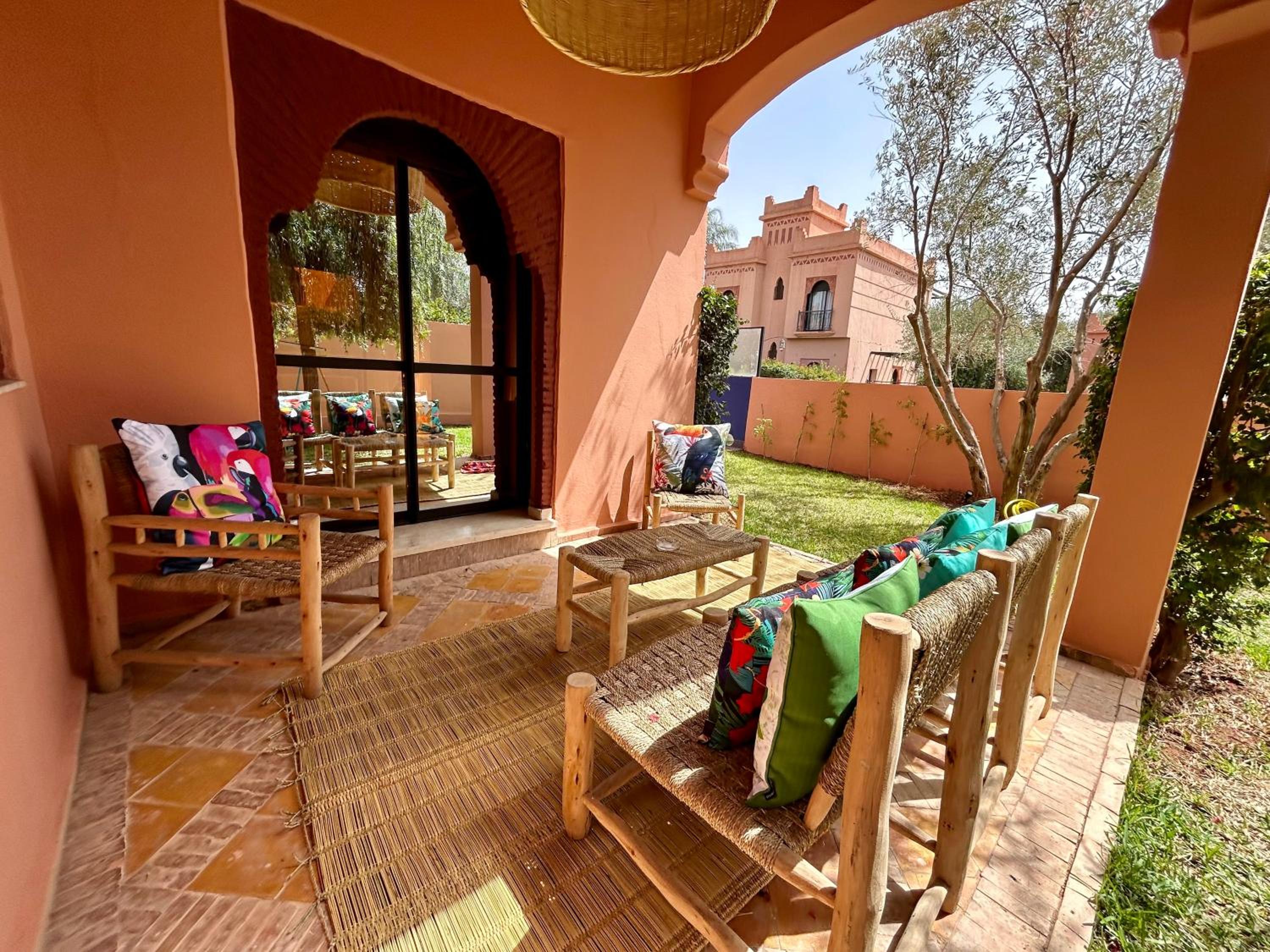Luxury Villa with Pool, Garden & Gated Security view 4